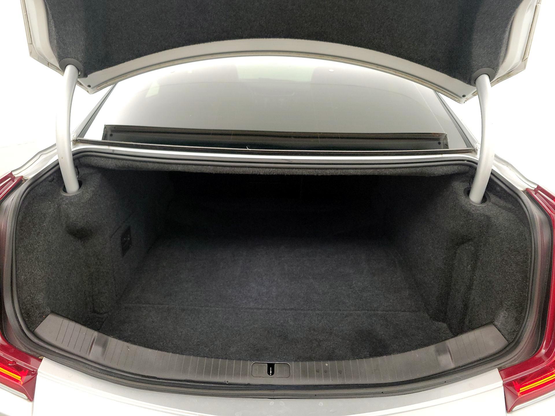 Thumbnail: 2018 Cadillac XTS - 20