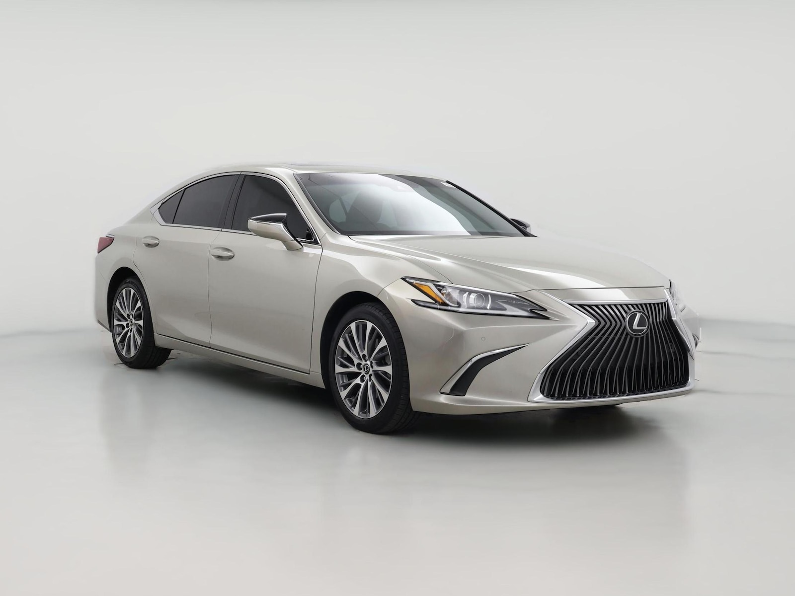 2019 Lexus ES