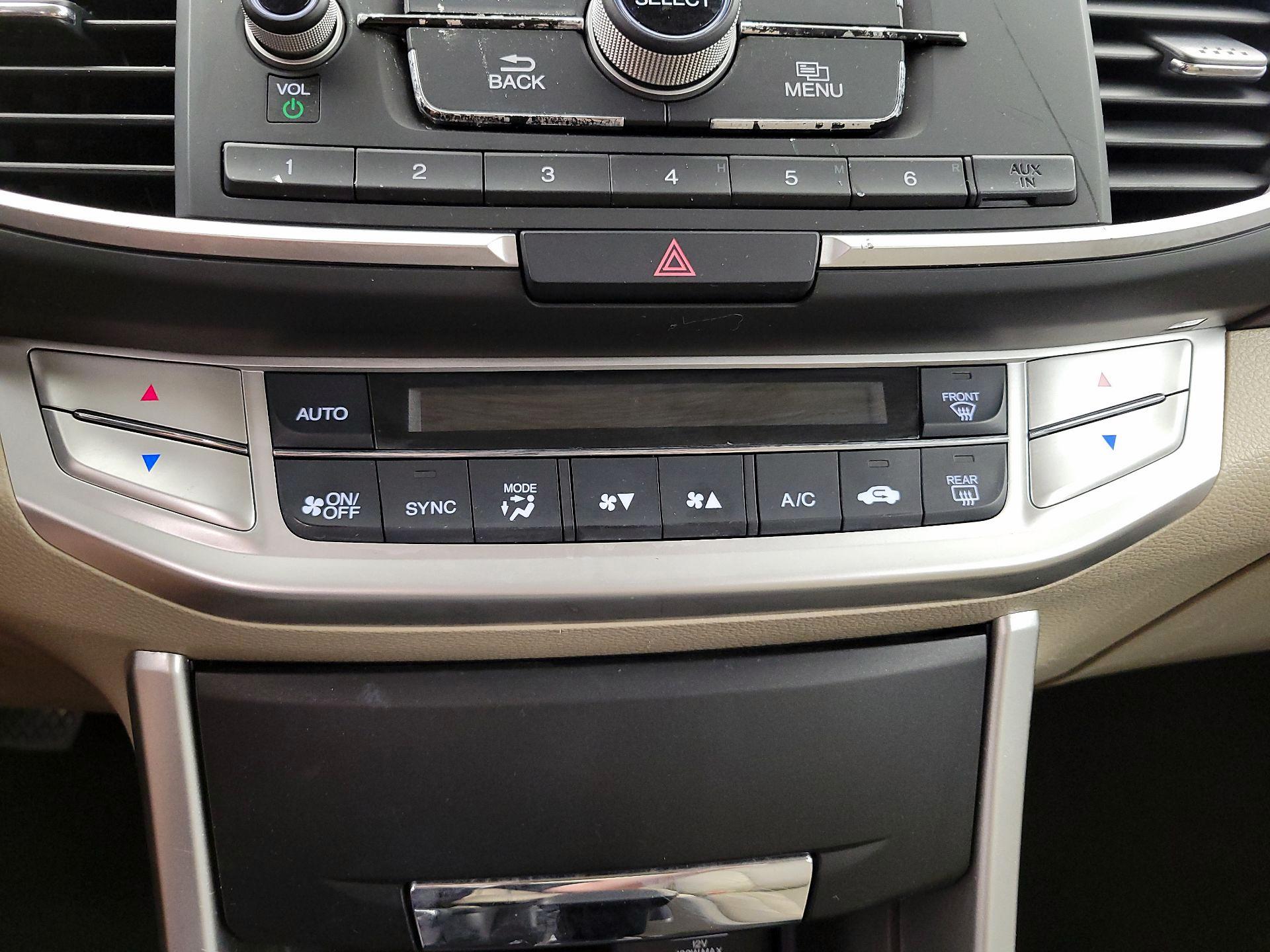 Thumbnail: 2014 Honda Accord - 16