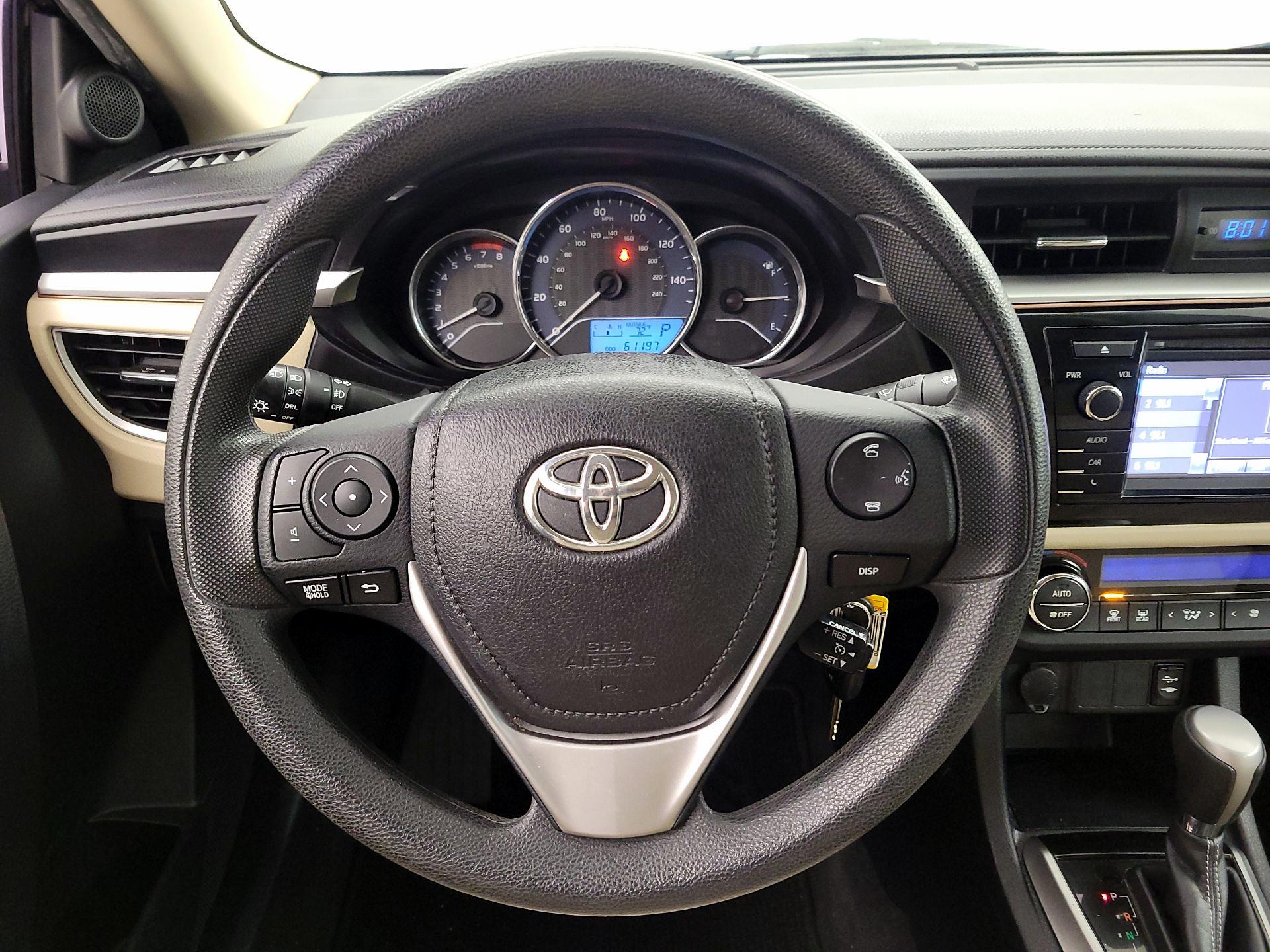 Thumbnail: 2016 Toyota Corolla - 10