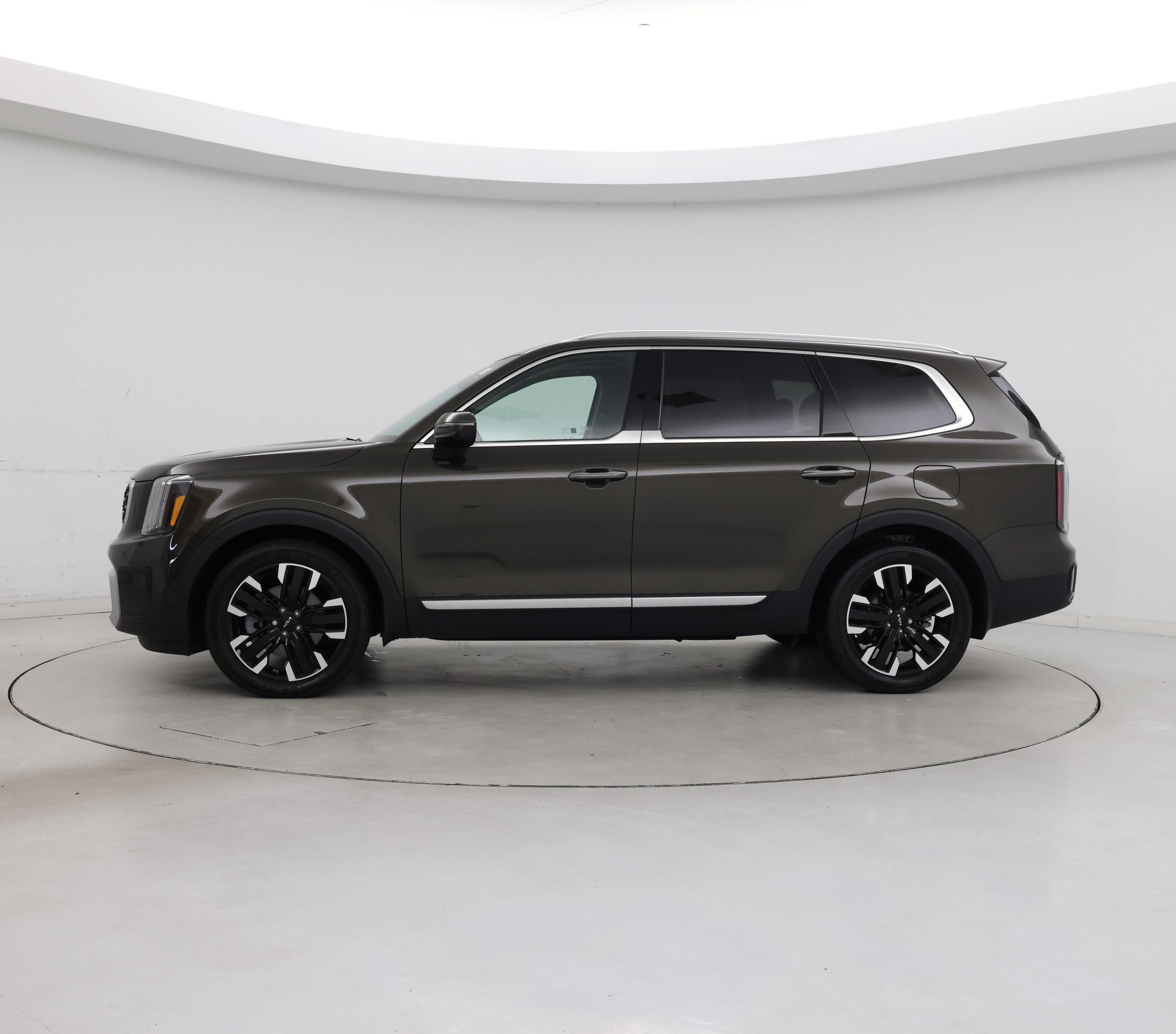 Thumbnail: 2024 Kia Telluride - 3