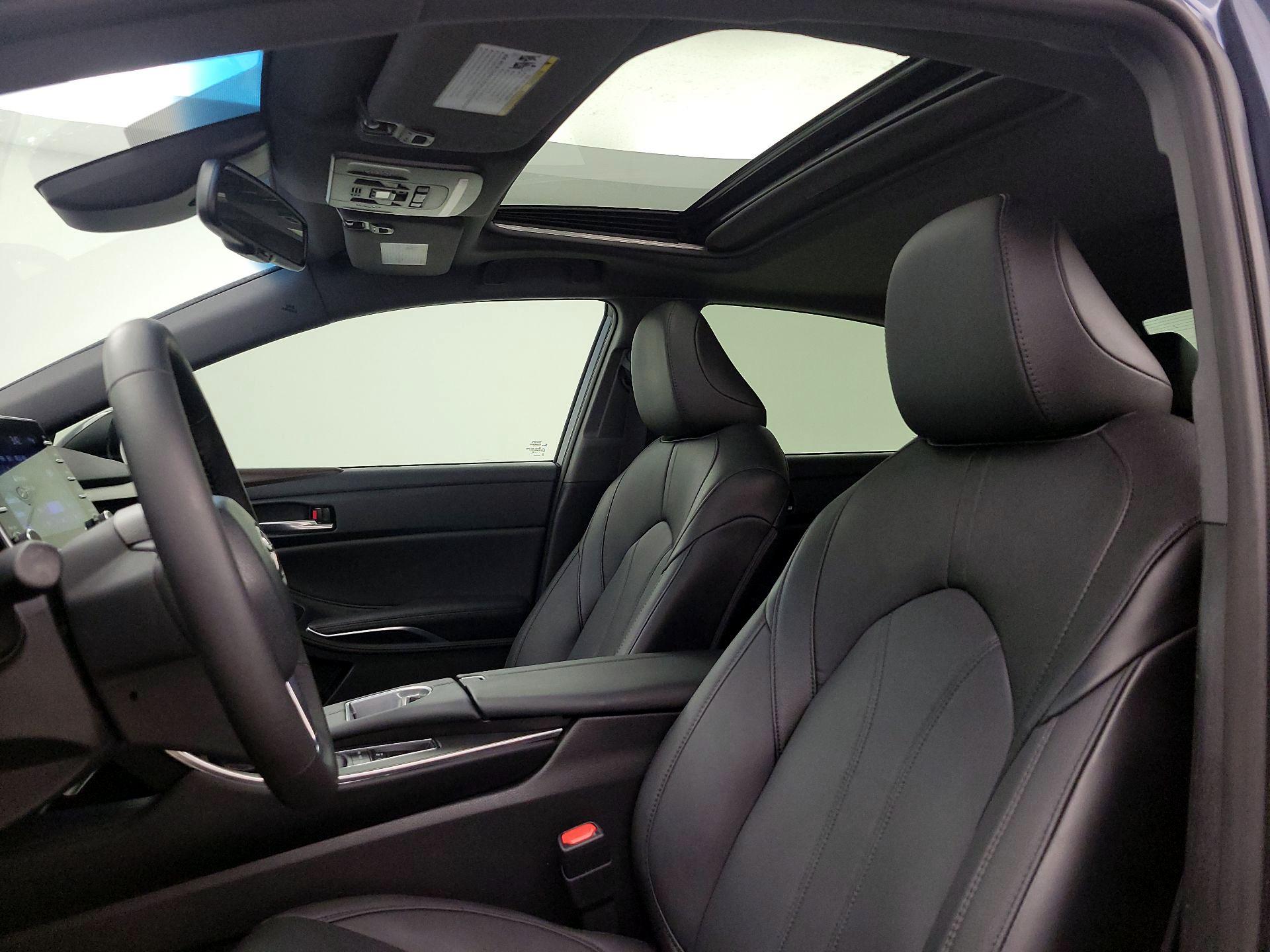 Thumbnail: 2021 Toyota Avalon - 19