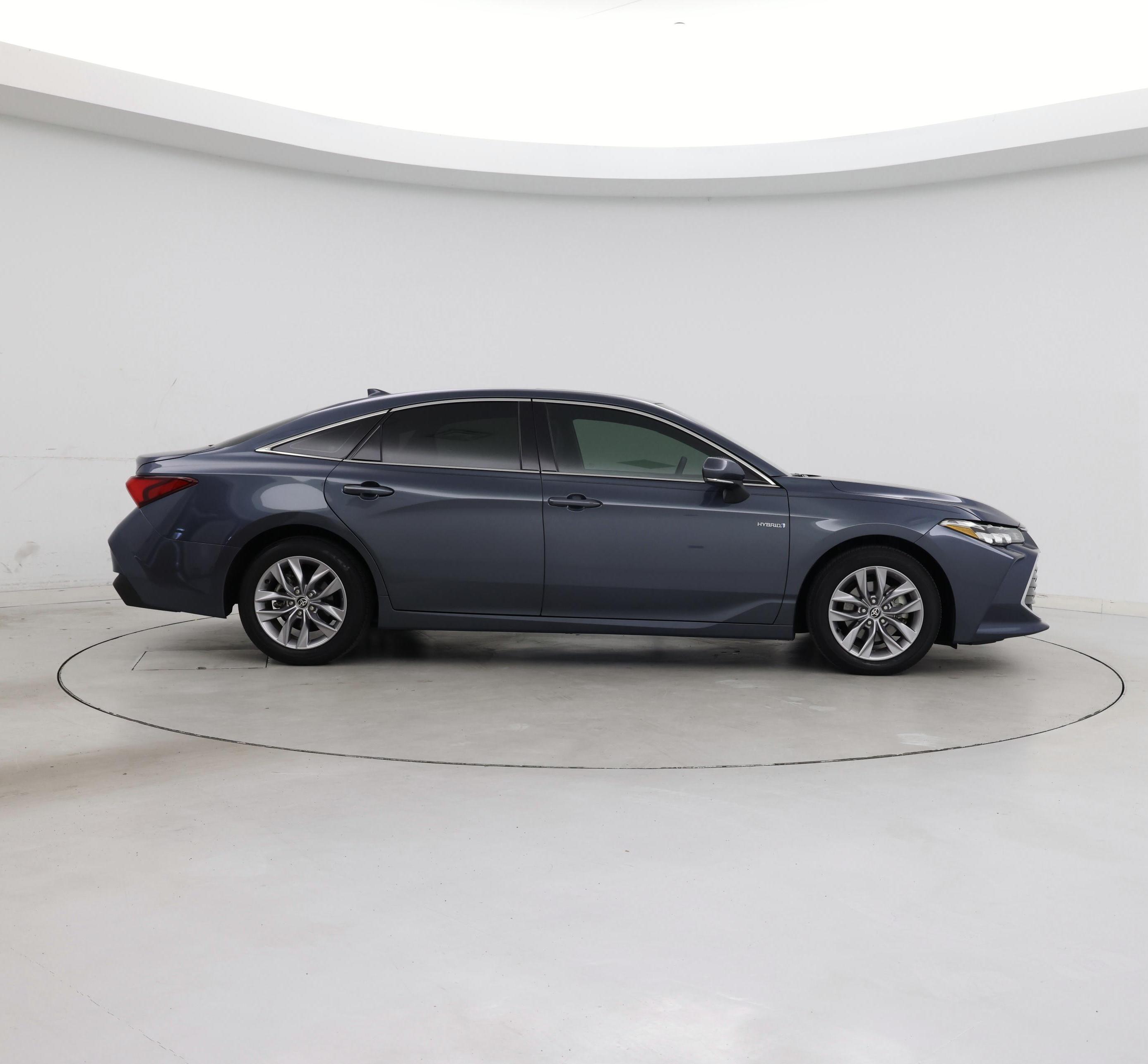 Thumbnail: 2021 Toyota Avalon - 7
