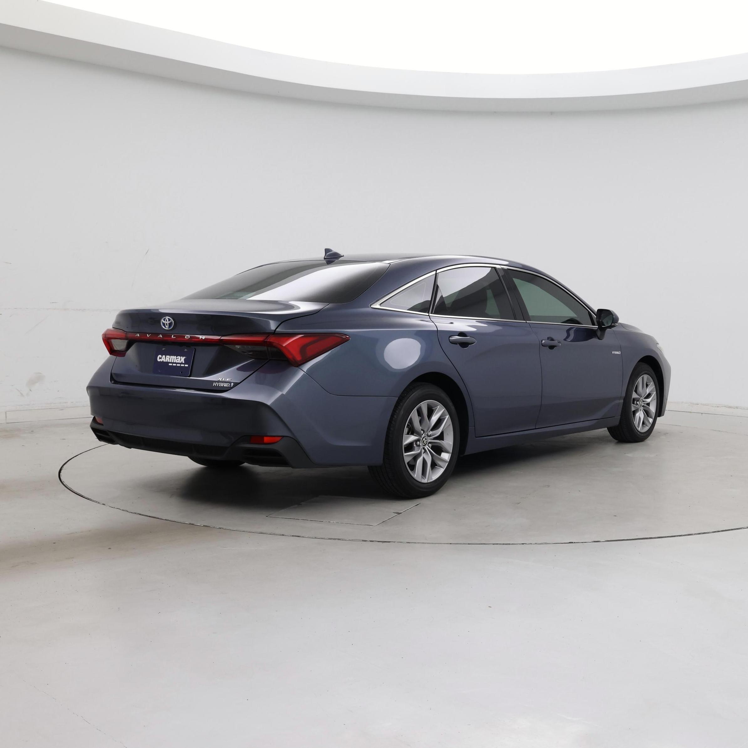 Thumbnail: 2021 Toyota Avalon - 8