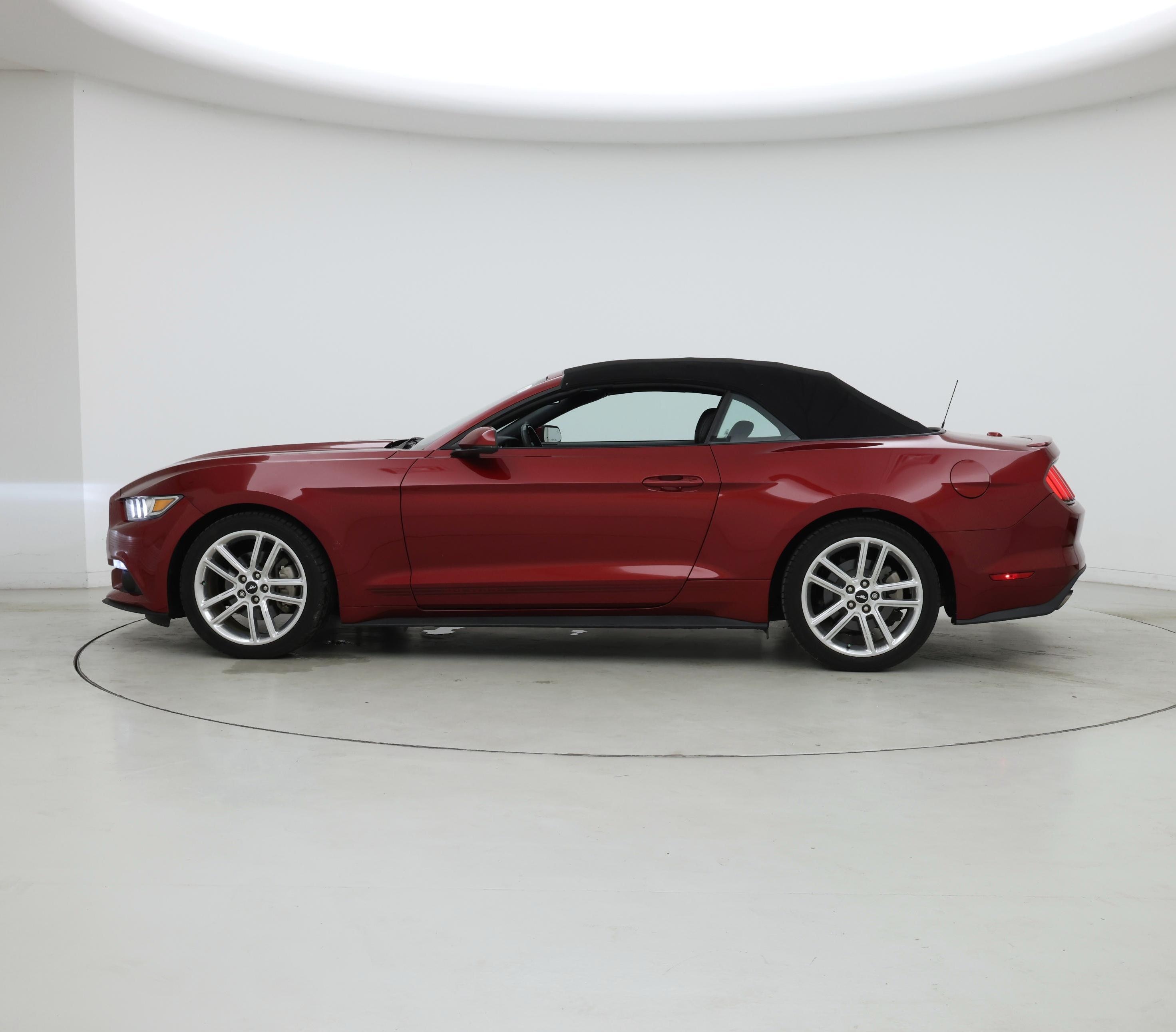 Thumbnail: 2017 Ford Mustang - 3