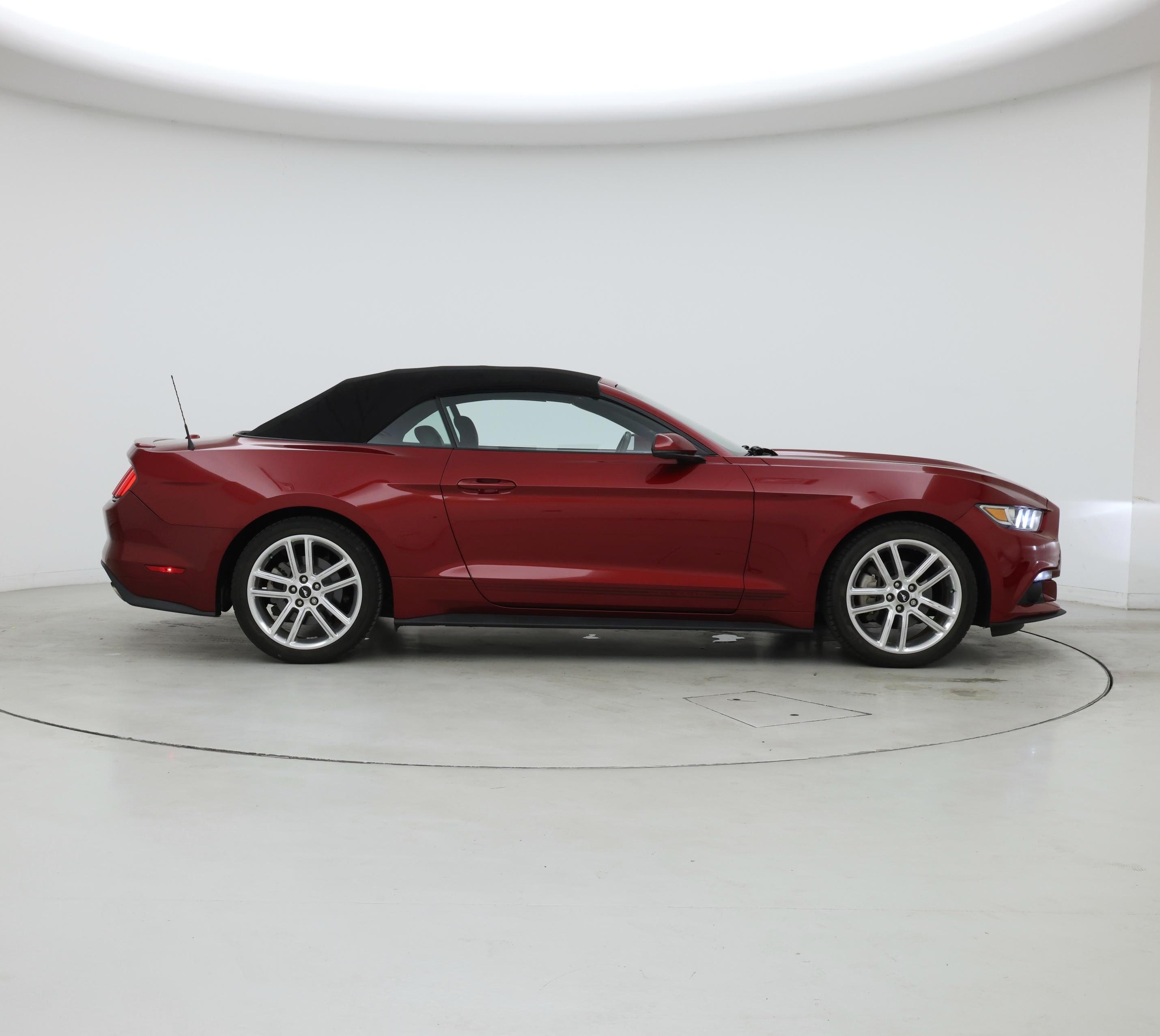 Thumbnail: 2017 Ford Mustang - 7