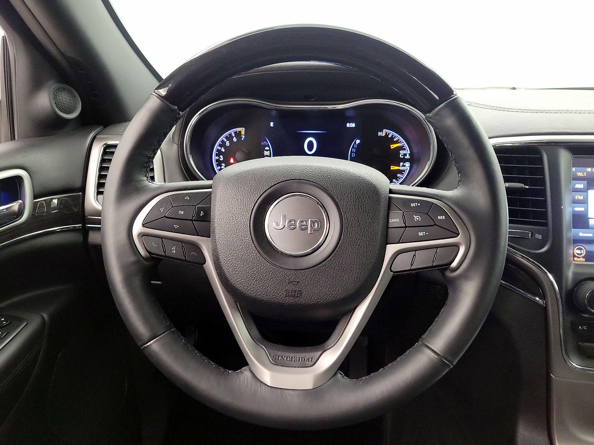 Thumbnail: 2018 Jeep Grand Cherokee - 10