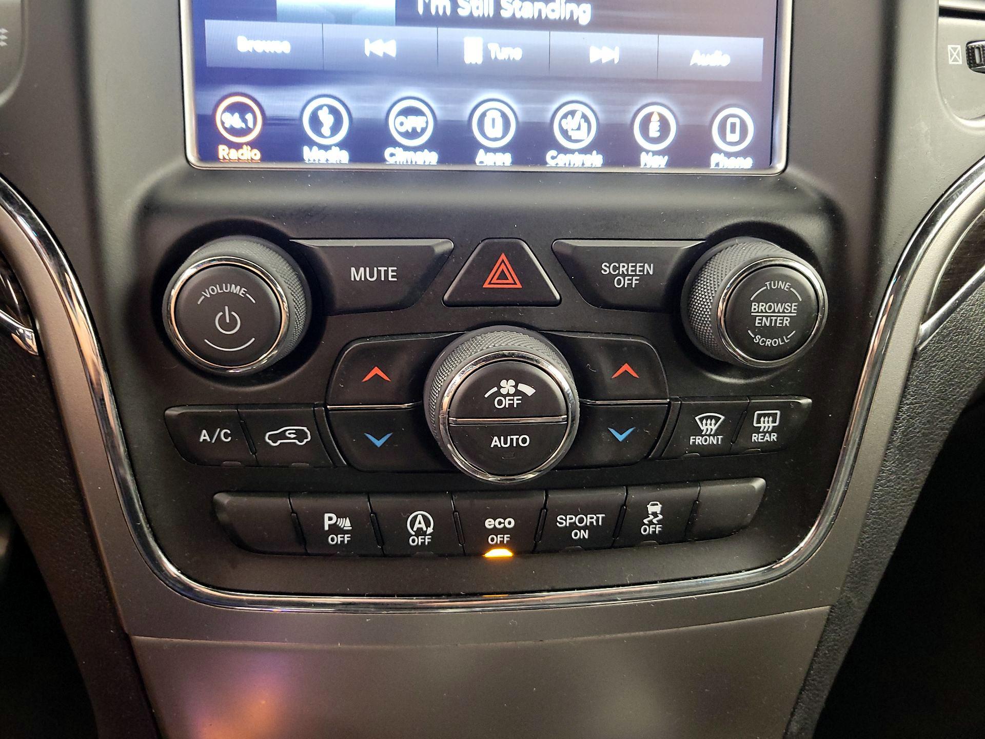 Thumbnail: 2018 Jeep Grand Cherokee - 16