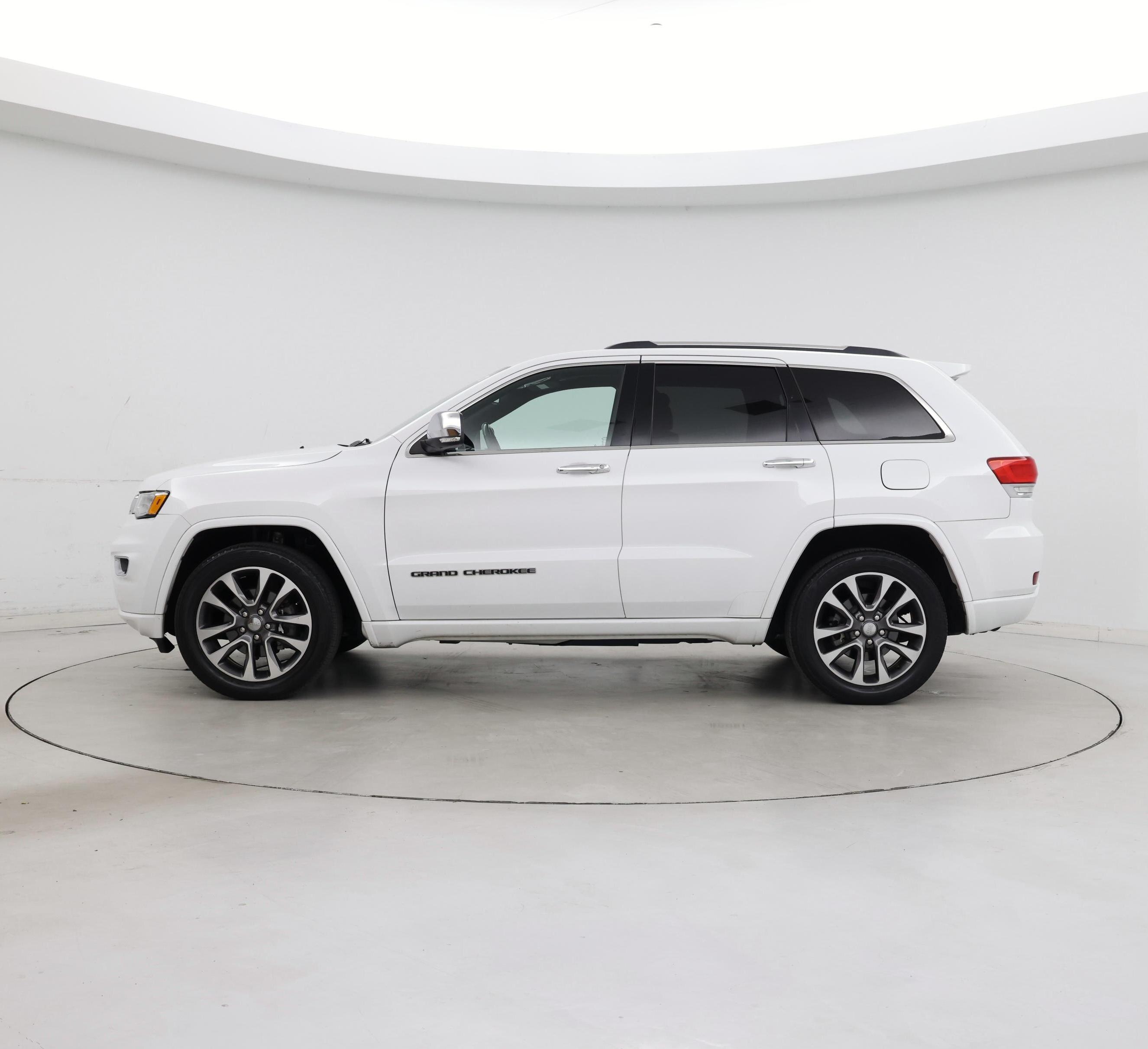 Thumbnail: 2018 Jeep Grand Cherokee - 3