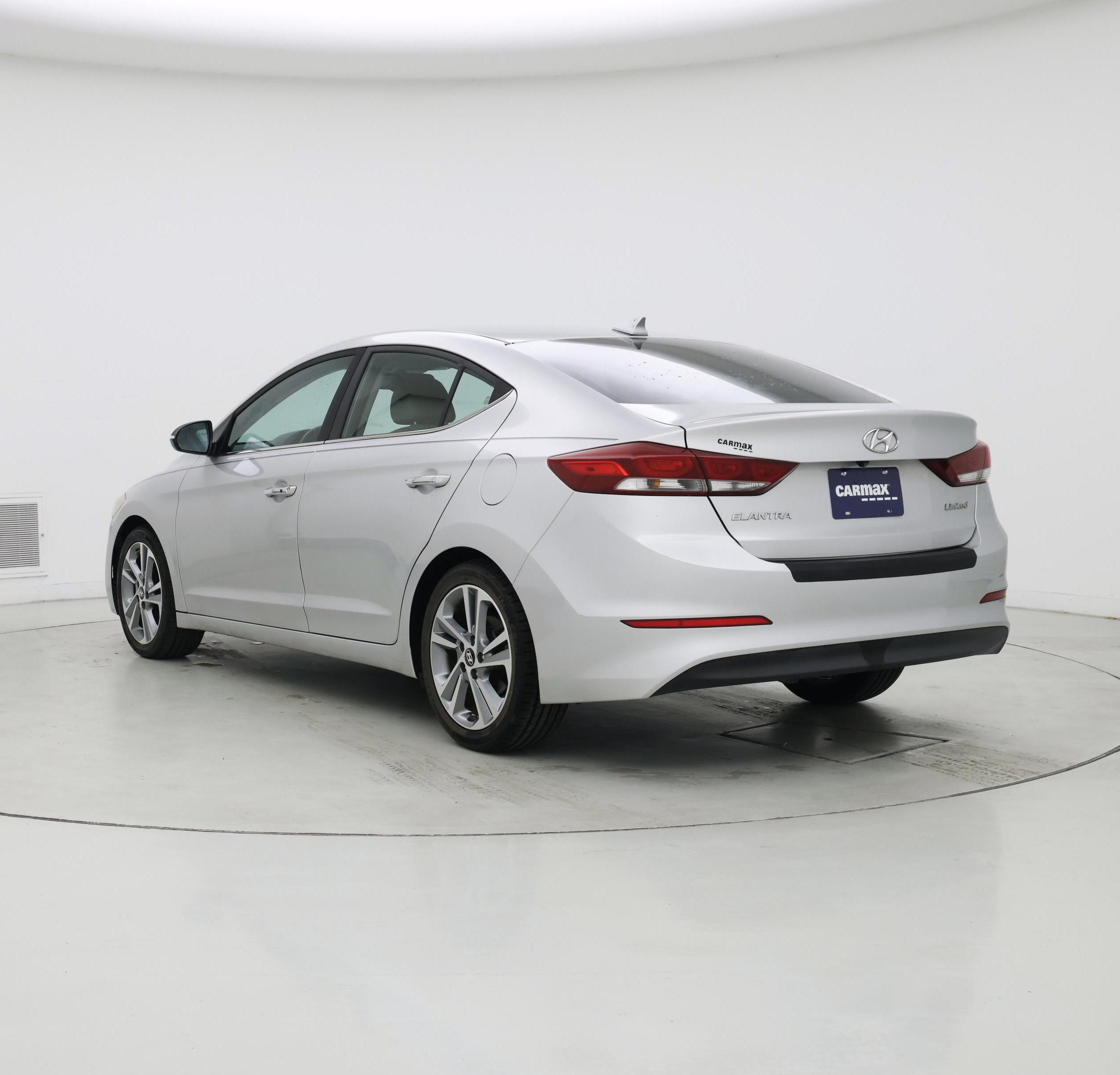 Thumbnail: 2017 Hyundai Elantra - 2