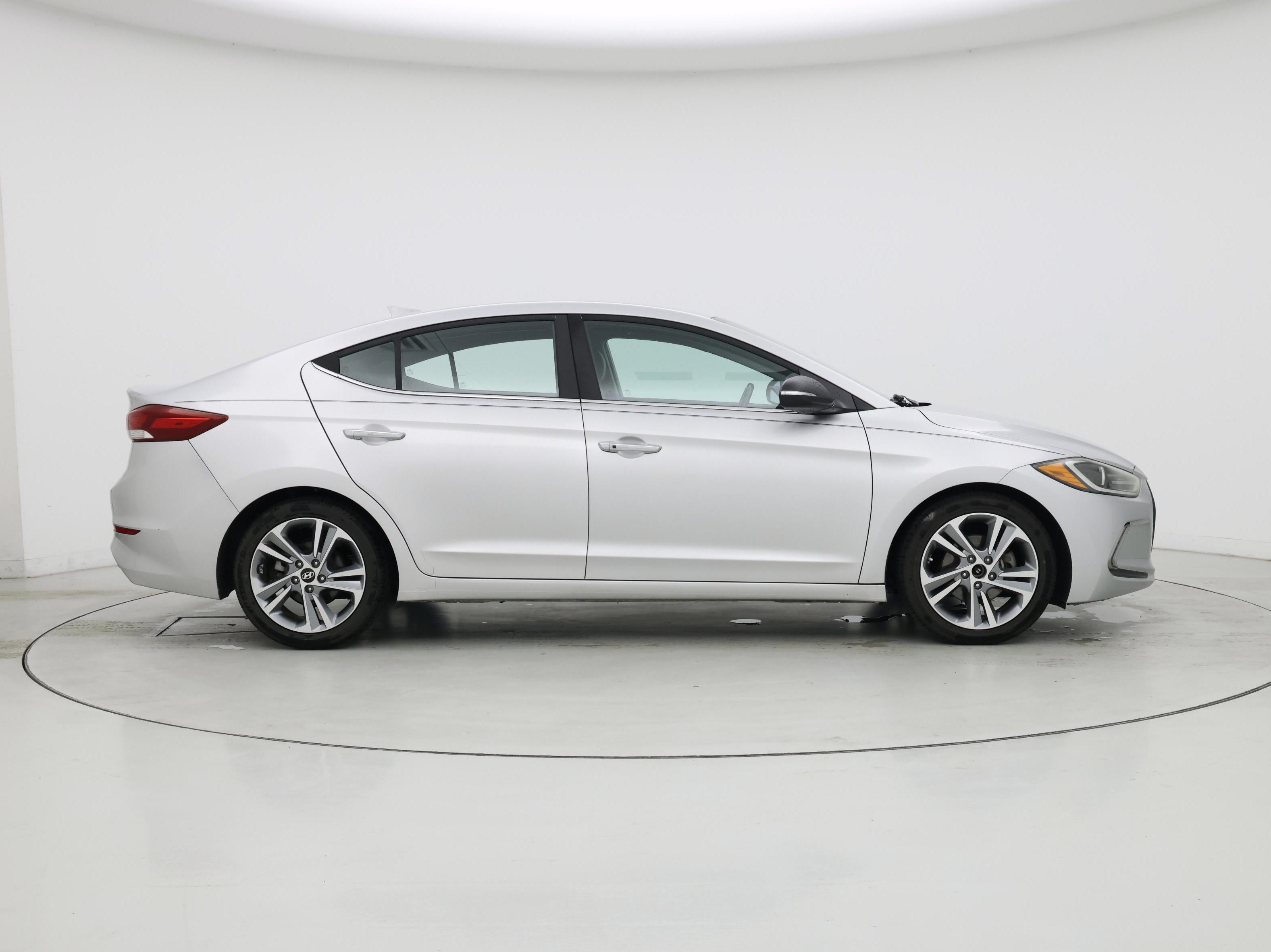 Thumbnail: 2017 Hyundai Elantra - 7