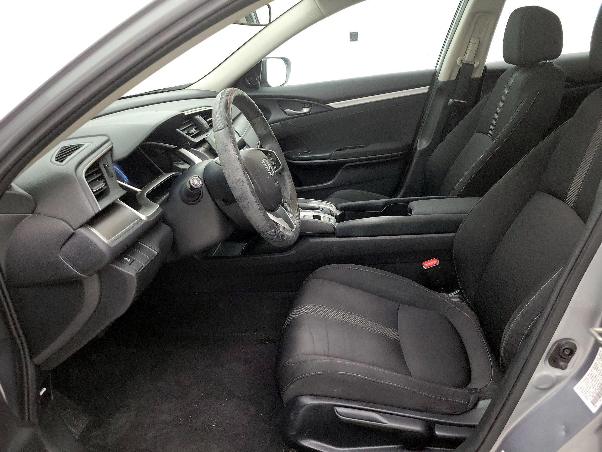 Thumbnail: 2016 Honda Civic - 11