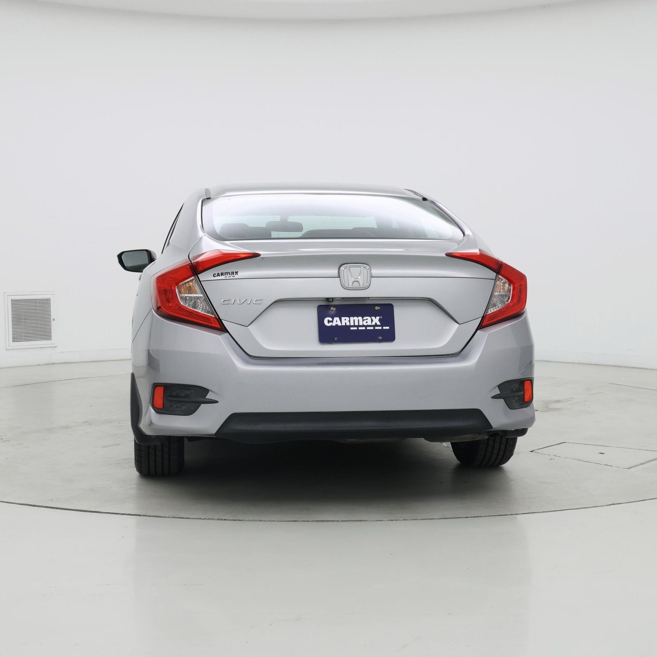 Thumbnail: 2016 Honda Civic - 6