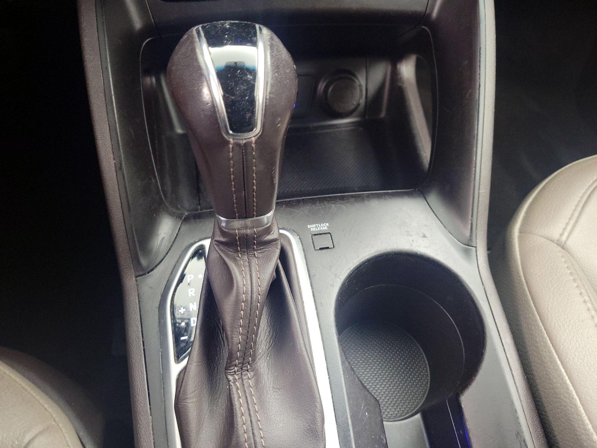 Thumbnail: 2014 Hyundai Tucson - 17