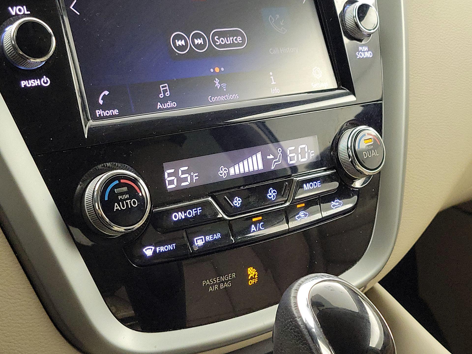 Thumbnail: 2019 Nissan Murano - 16