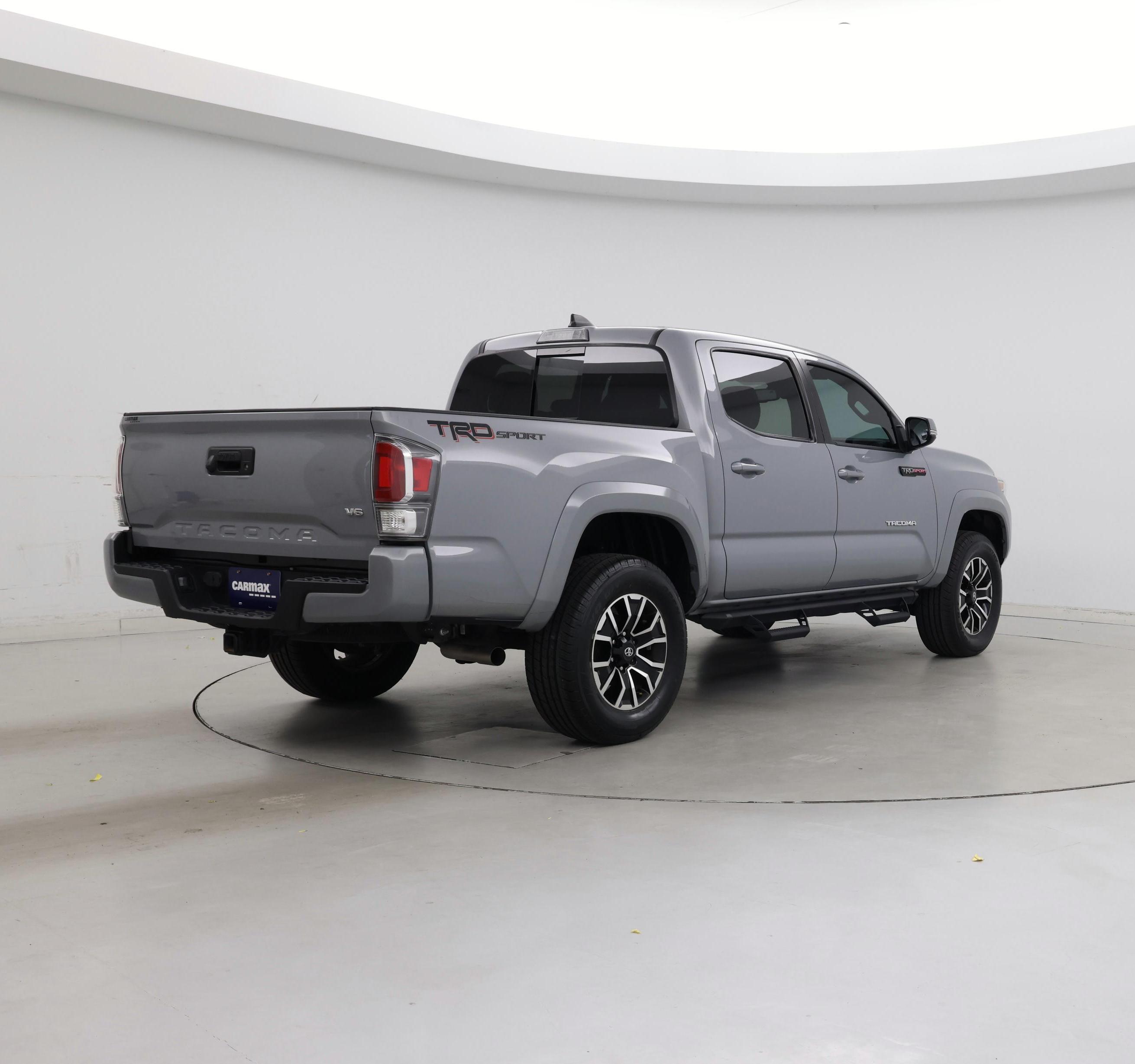 Thumbnail: 2021 Toyota Tacoma - 8