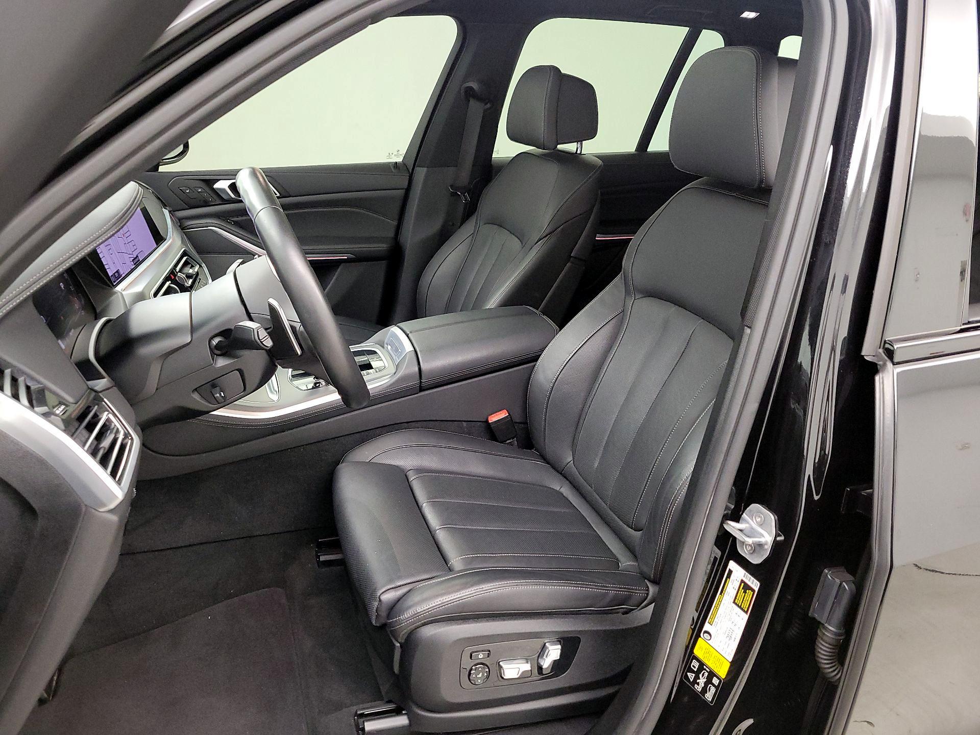 Thumbnail: 2020 BMW X5 - 11