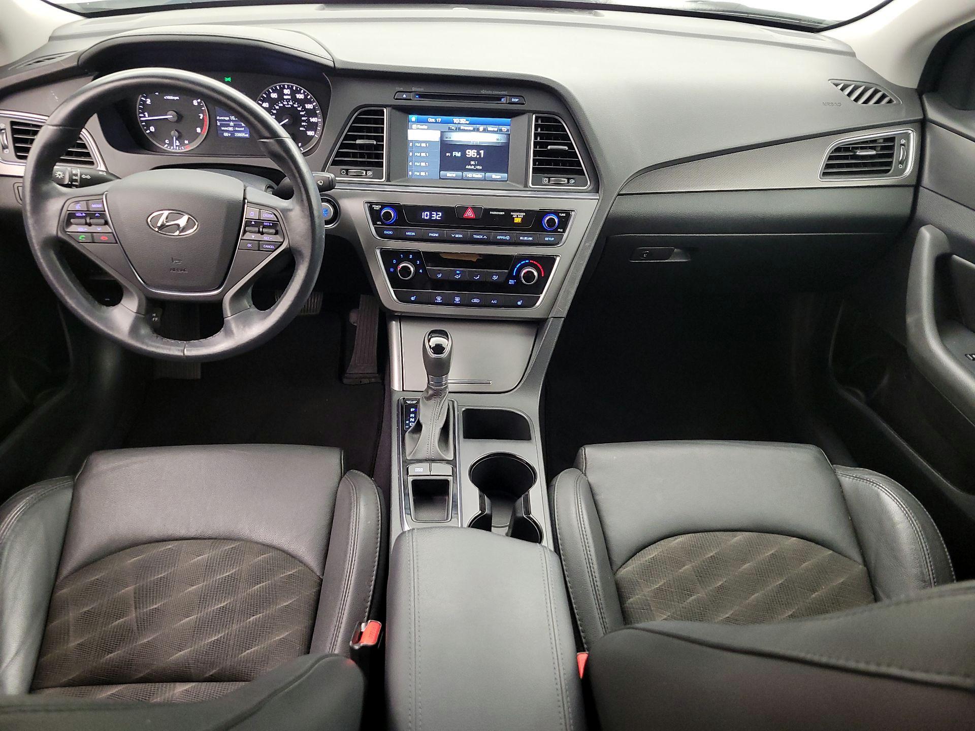 Thumbnail: 2016 Hyundai Sonata - 9