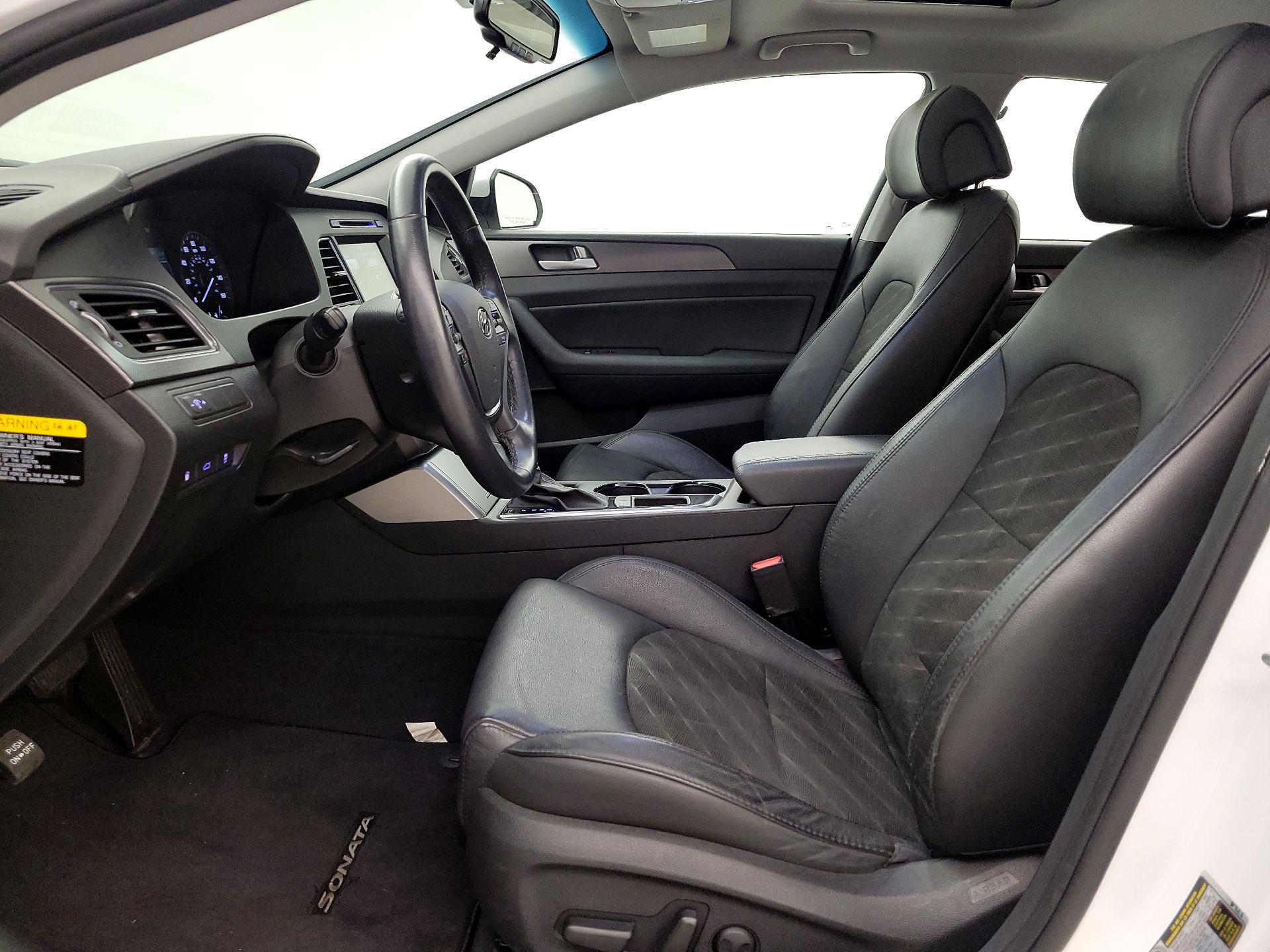 Thumbnail: 2016 Hyundai Sonata - 11