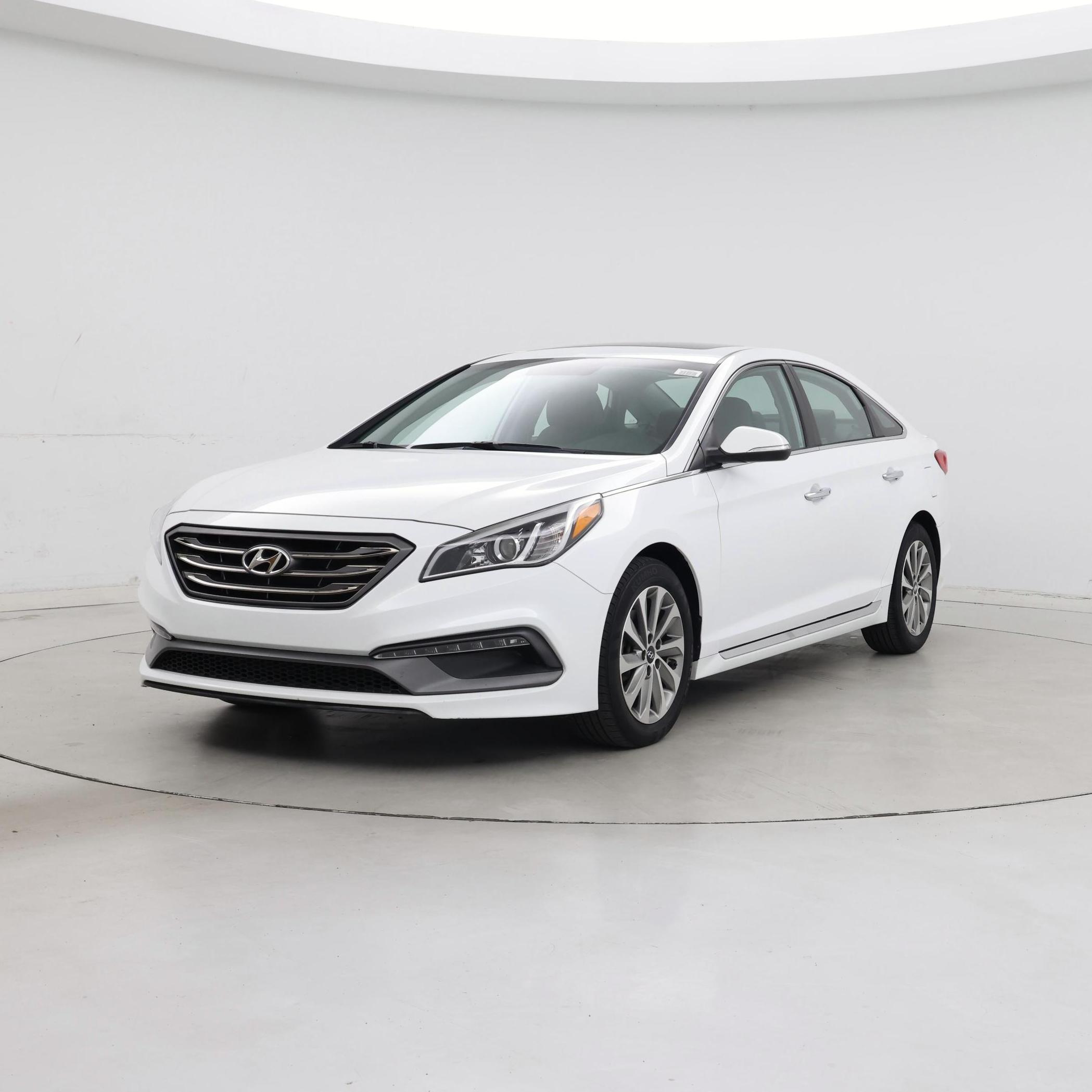 Thumbnail: 2016 Hyundai Sonata - 4