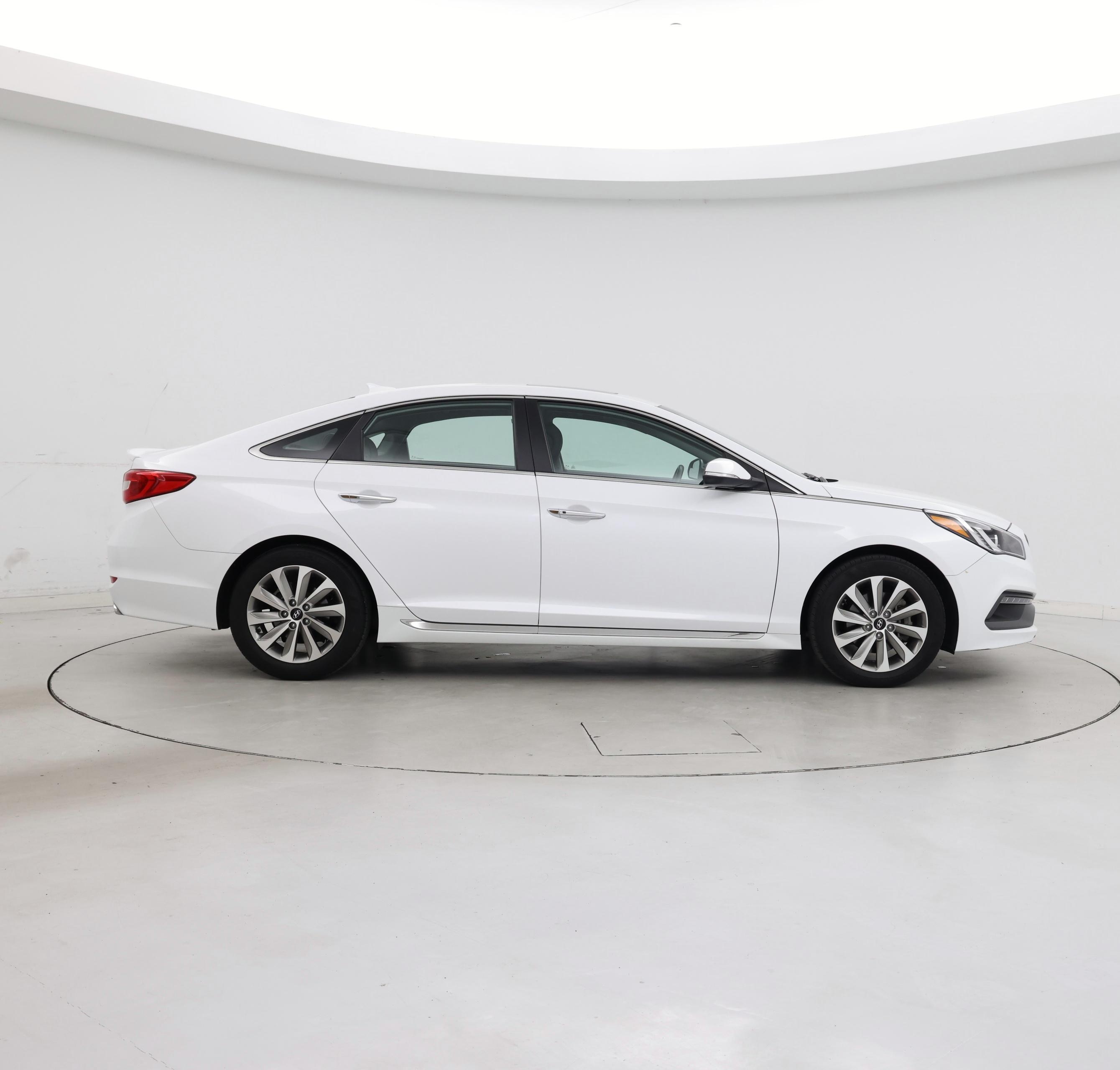 Thumbnail: 2016 Hyundai Sonata - 7