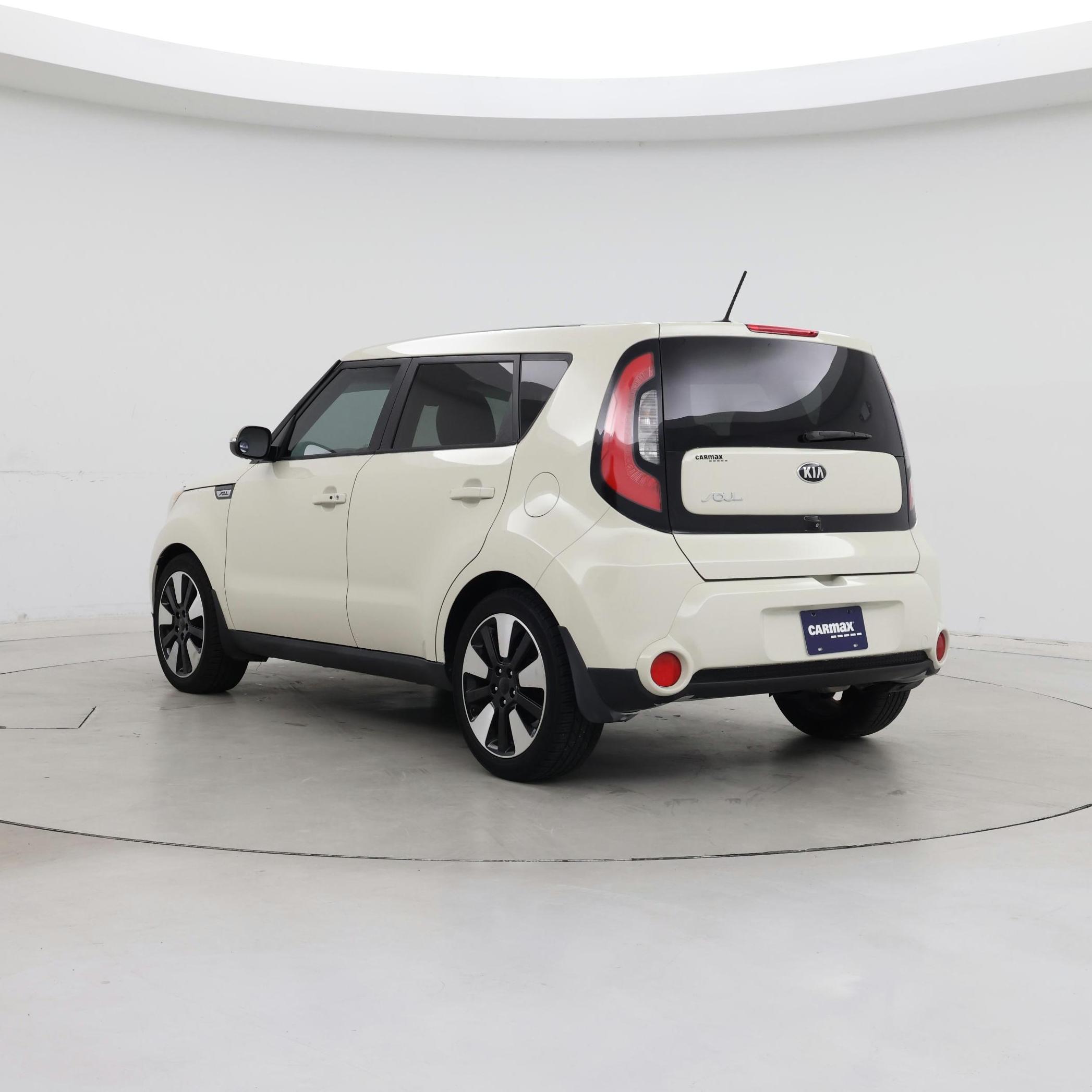 Thumbnail: 2015 Kia Soul - 2