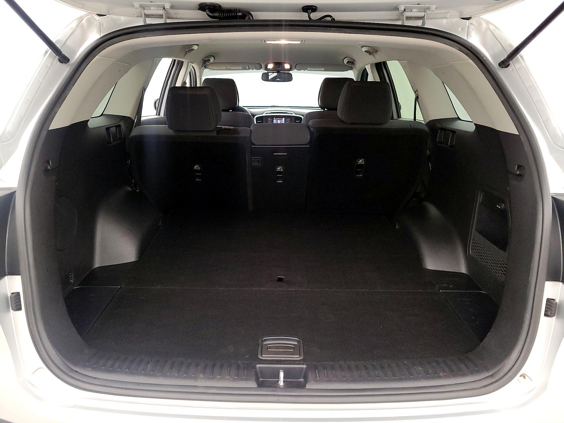 Thumbnail: 2016 Kia Sorento - 20