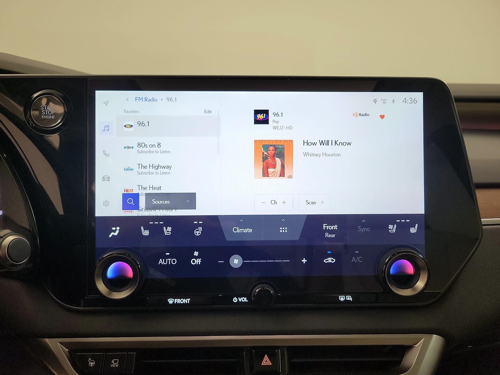 Thumbnail: 2023 Lexus RX - 15