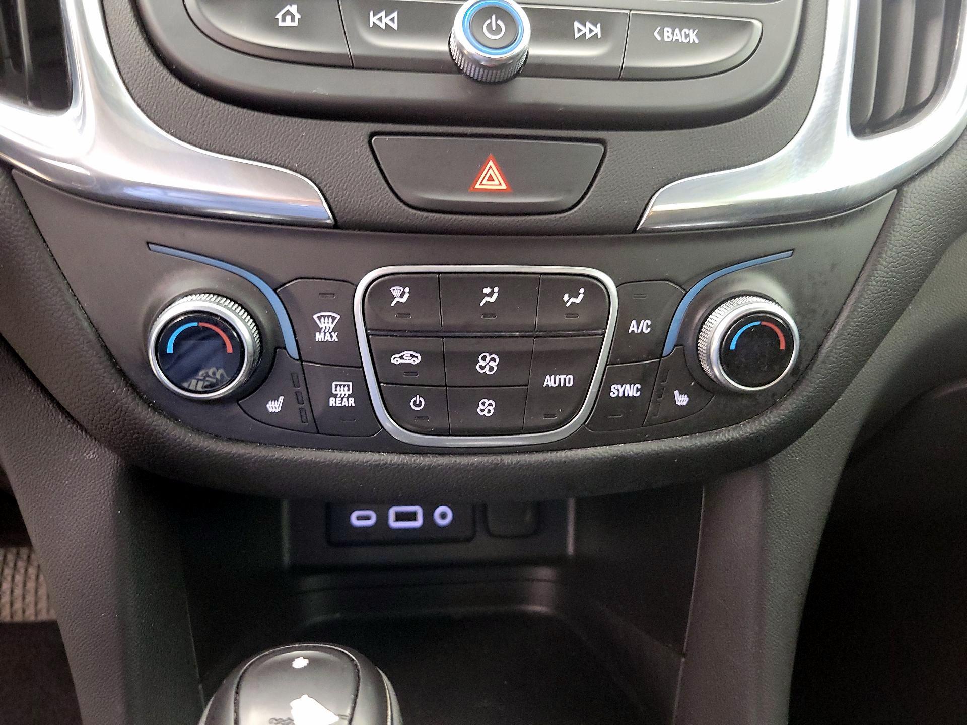 Thumbnail: 2020 Chevrolet Equinox - 16