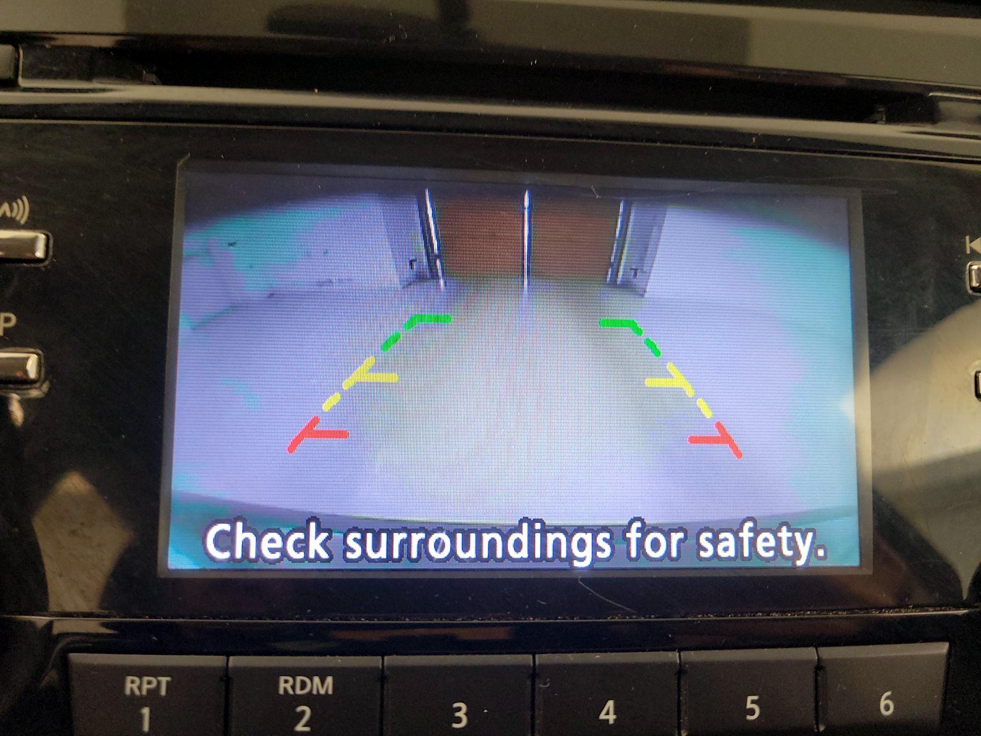 Thumbnail: 2018 Nissan Rogue Sport - 14