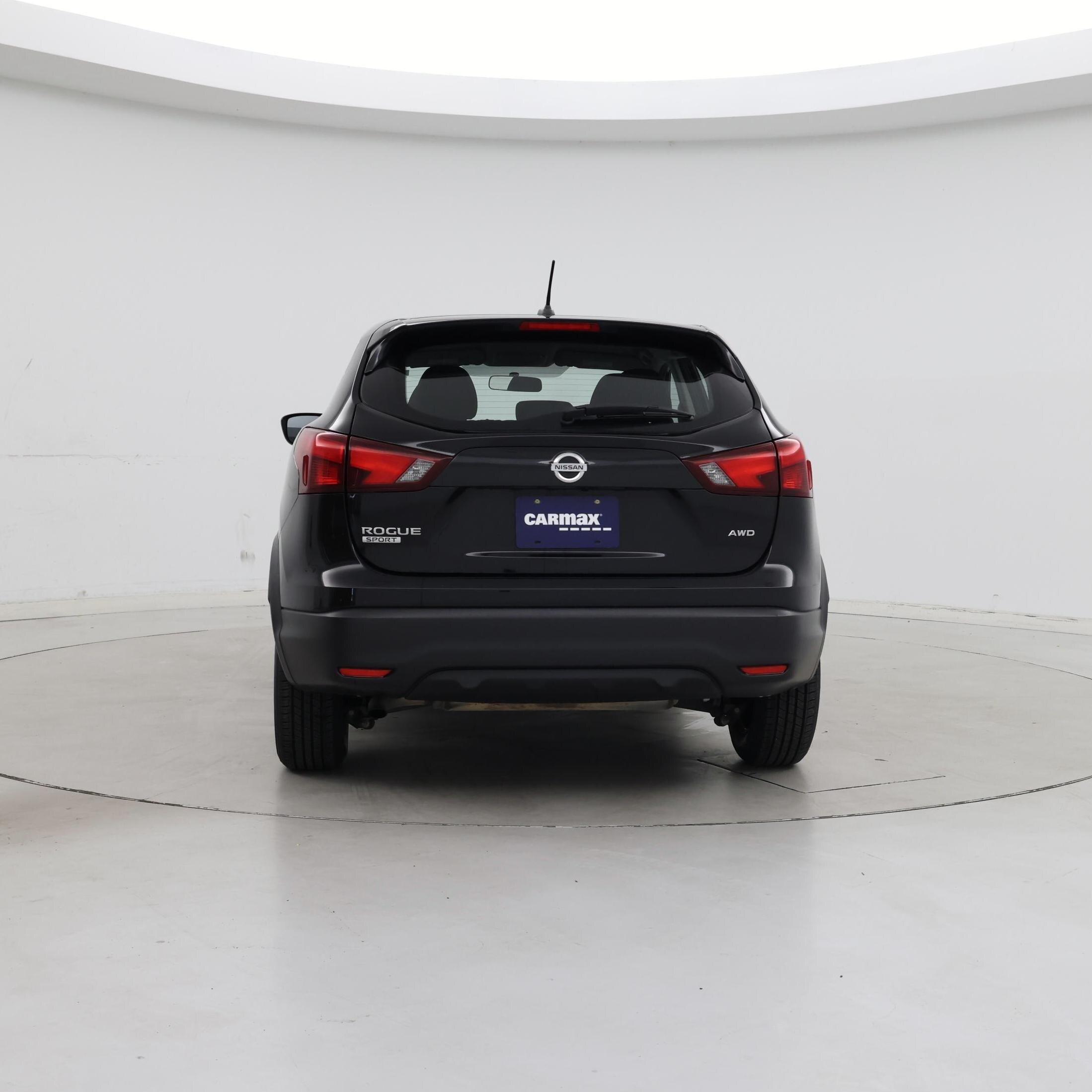 Thumbnail: 2018 Nissan Rogue Sport - 6