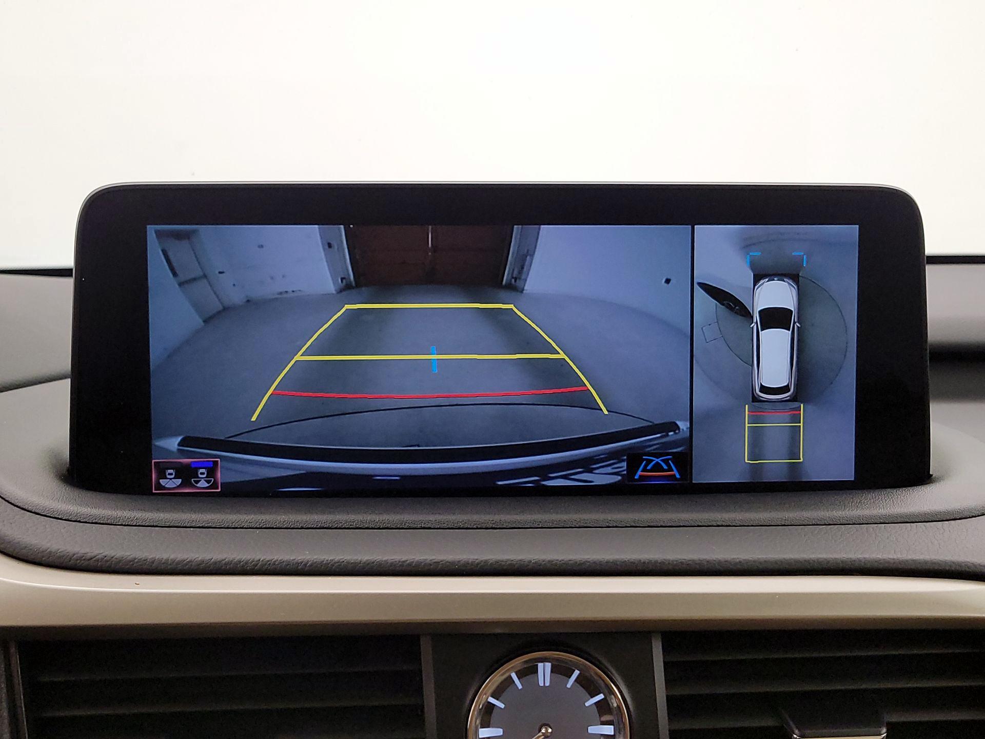 Thumbnail: 2022 Lexus RX - 15