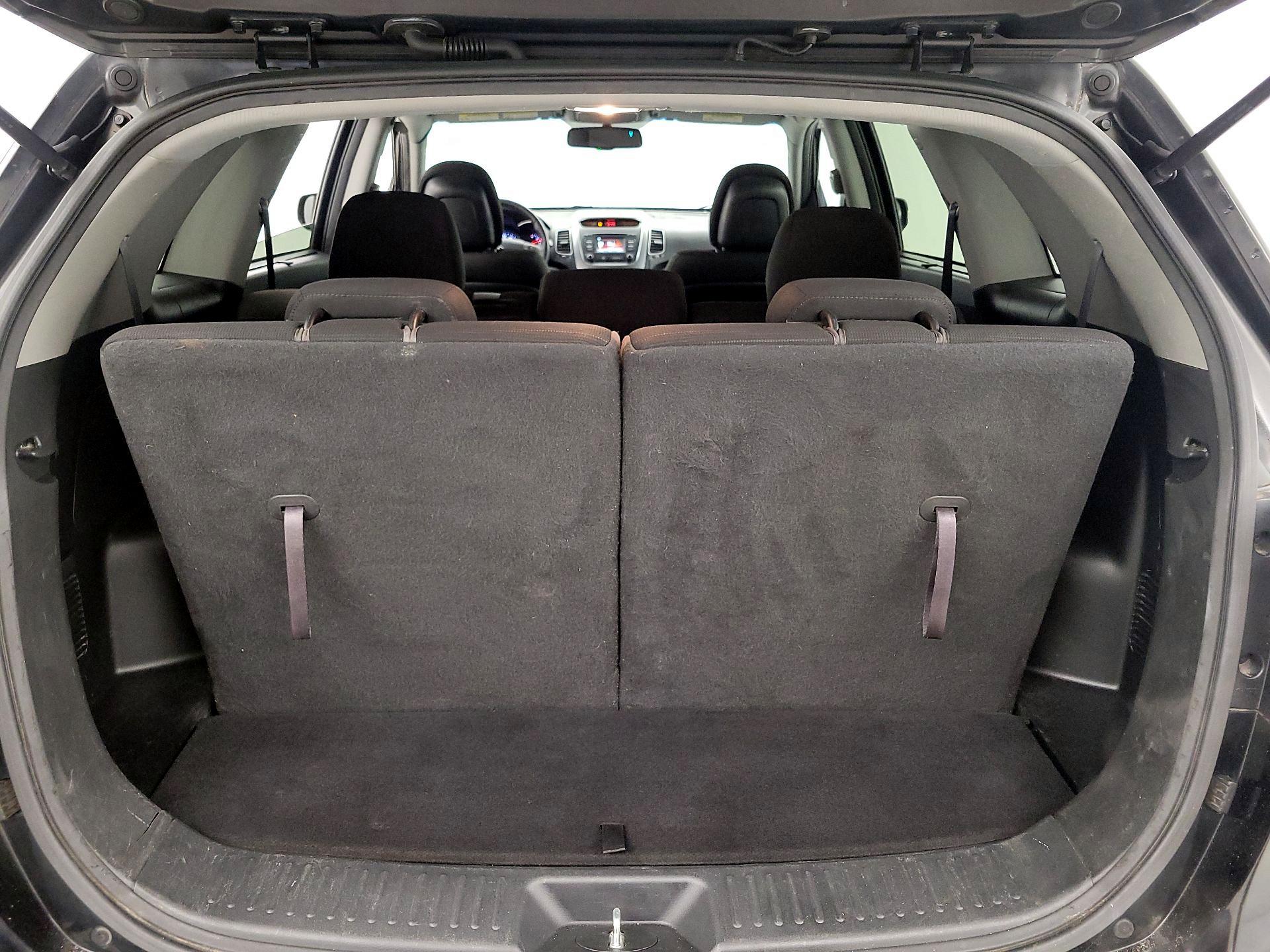 Thumbnail: 2015 Kia Sorento - 20