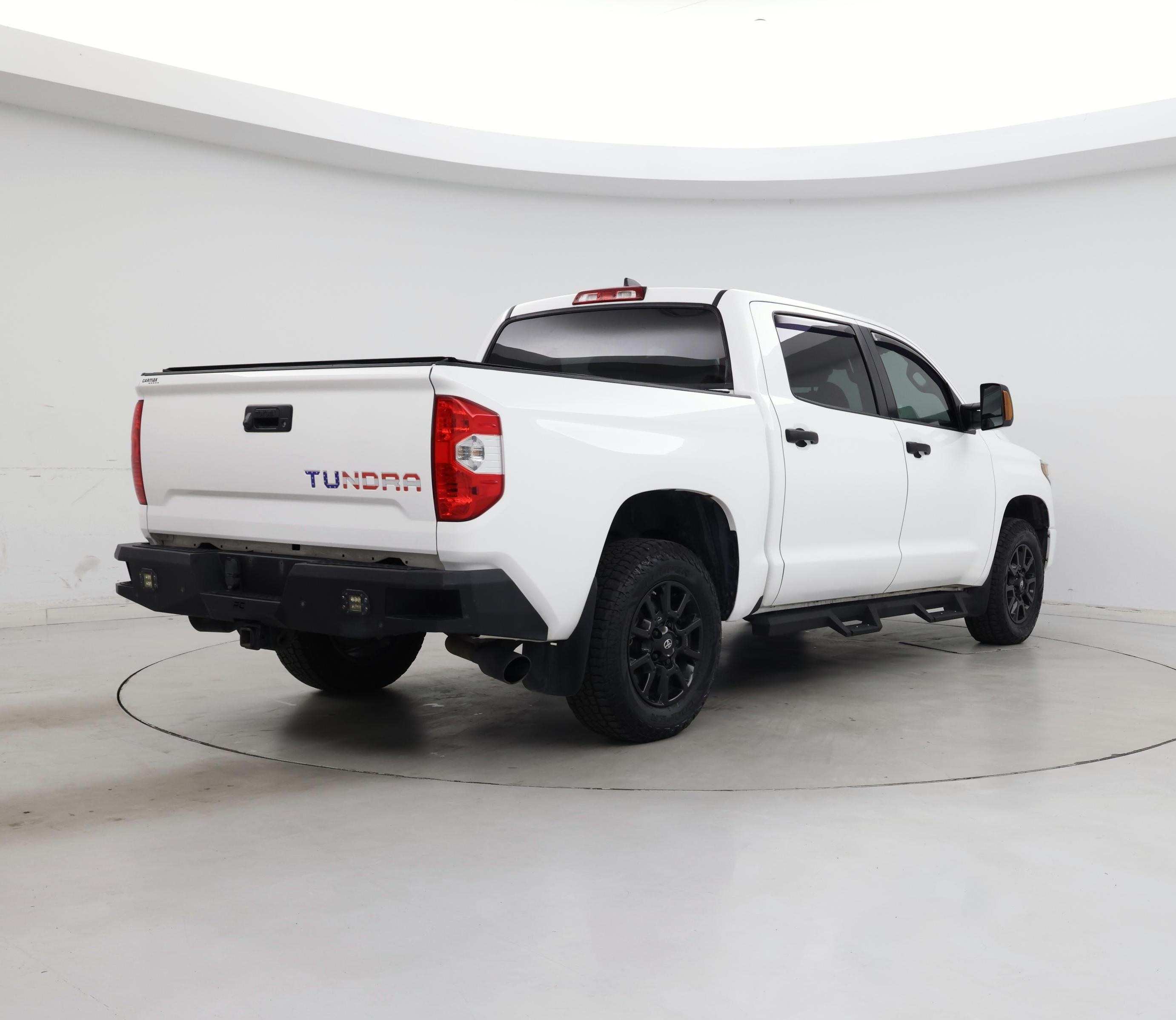 Thumbnail: 2021 Toyota Tundra - 8