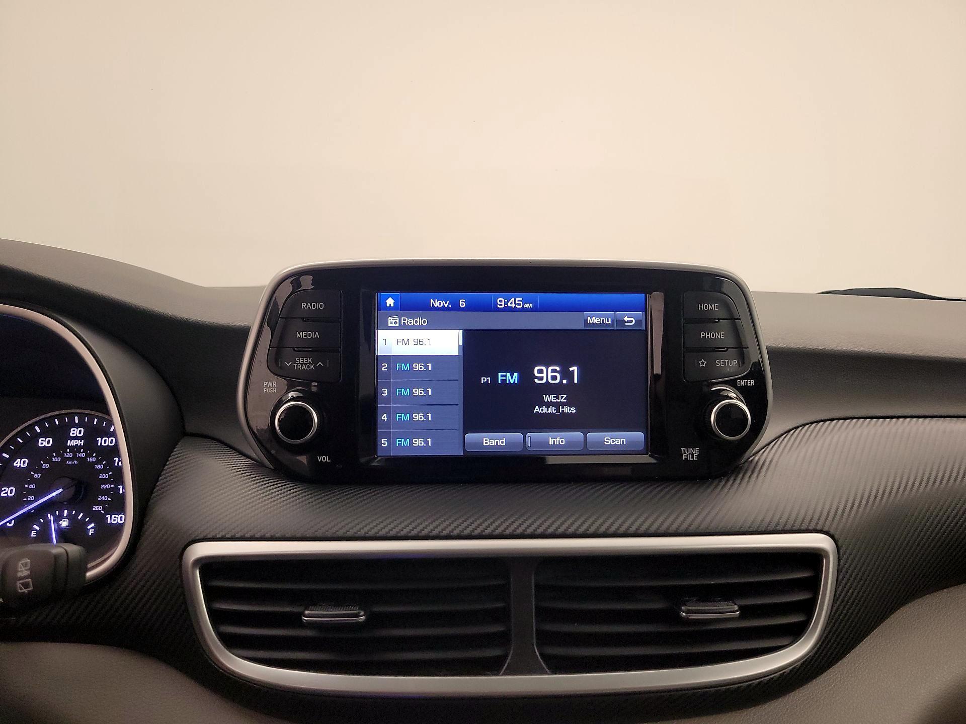 Thumbnail: 2019 Hyundai Tucson - 15