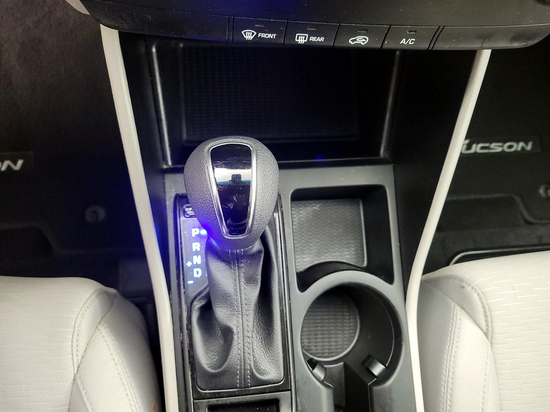 Thumbnail: 2019 Hyundai Tucson - 17