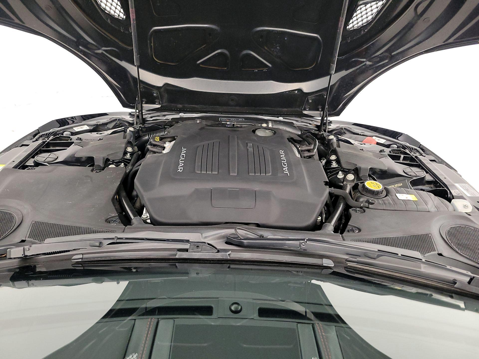 Thumbnail: 2016 Jaguar F-Type - 20