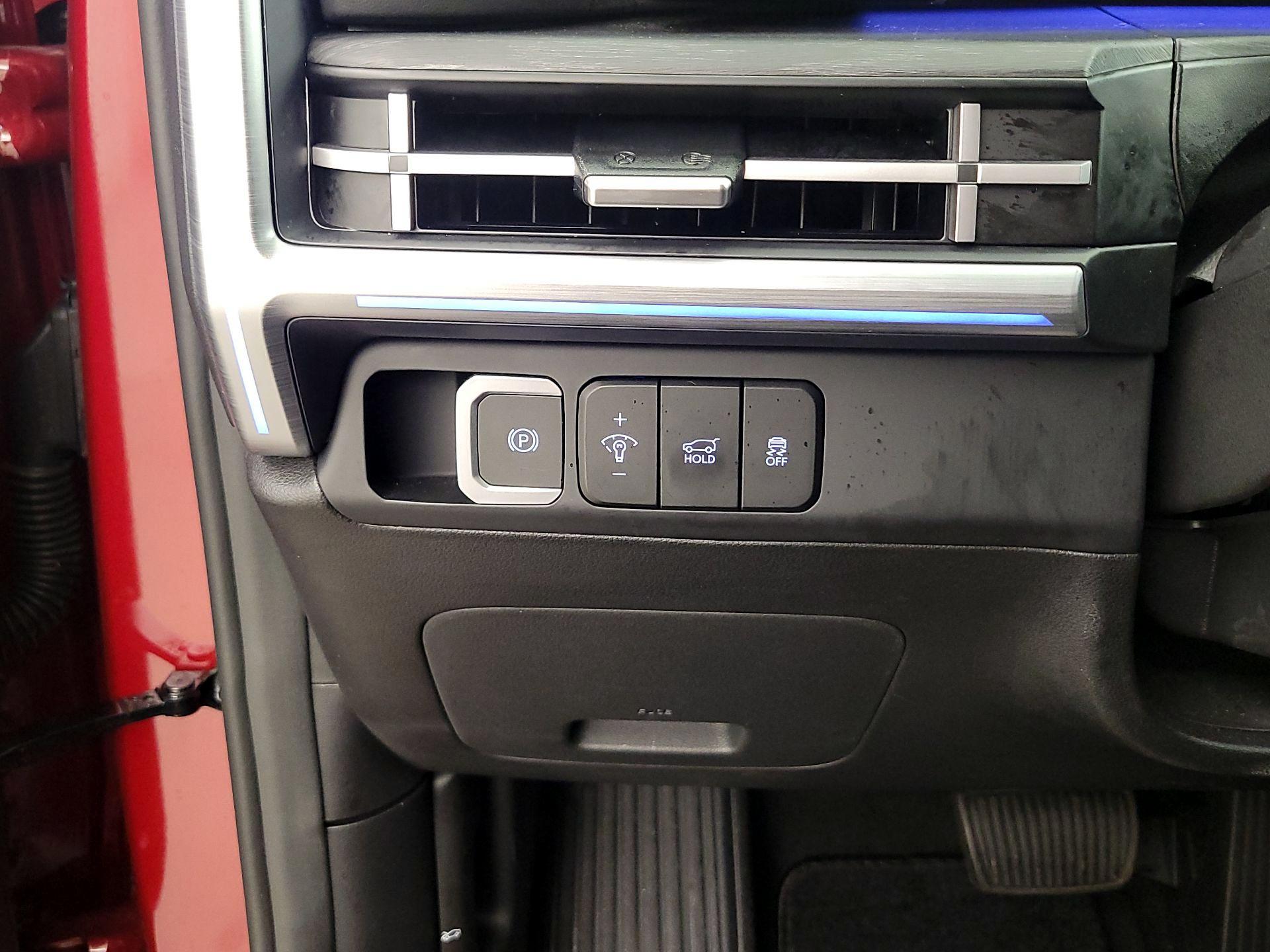 Thumbnail: 2024 Hyundai Santa Fe - 13