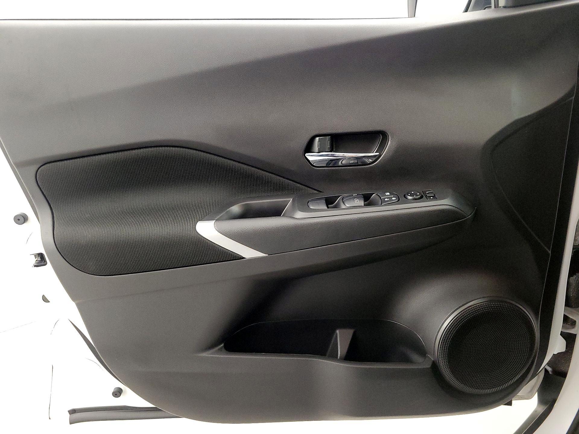 Thumbnail: 2024 Nissan Kicks - 12