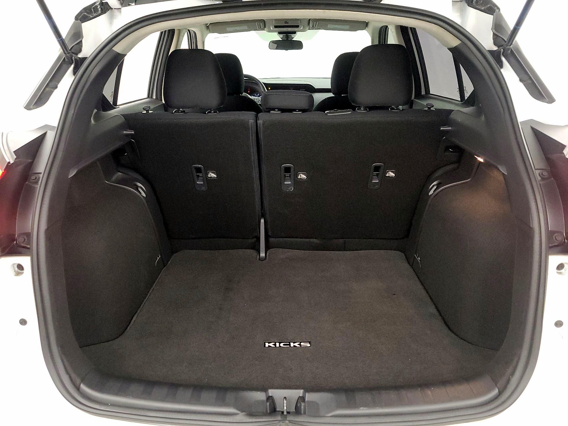 Thumbnail: 2024 Nissan Kicks - 19