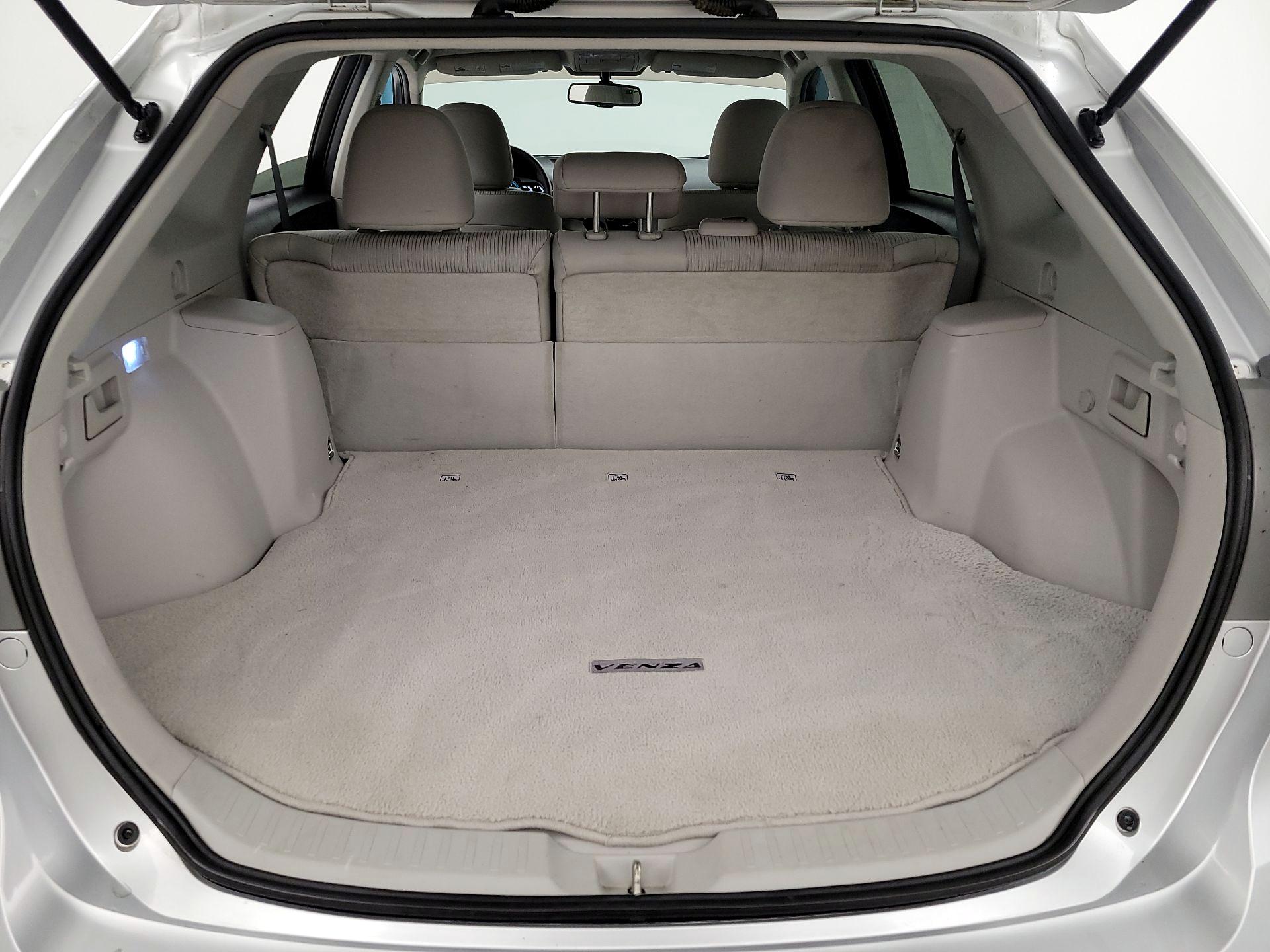 Thumbnail: 2014 Toyota Venza - 19