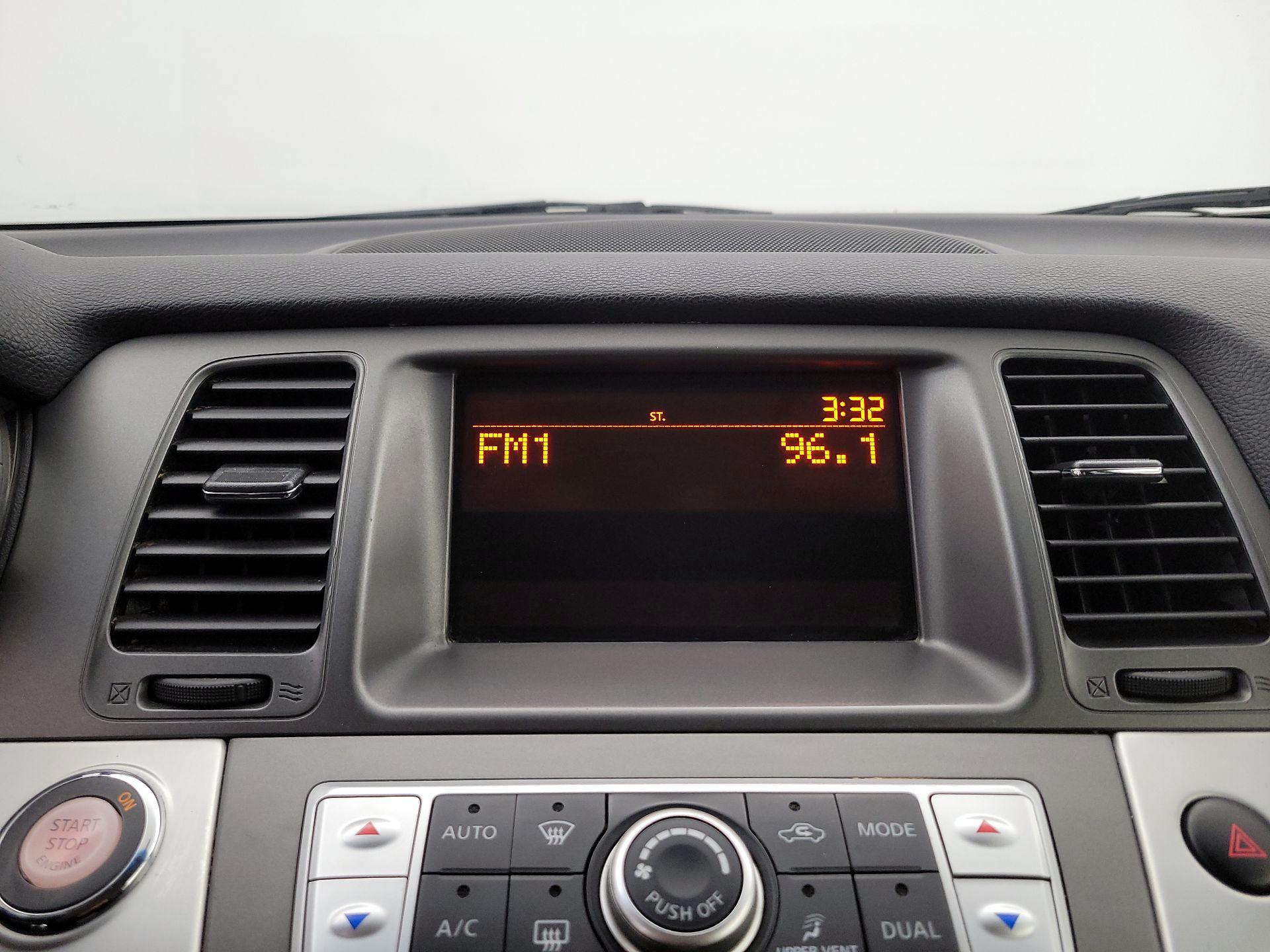 Thumbnail: 2014 Nissan Murano - 14