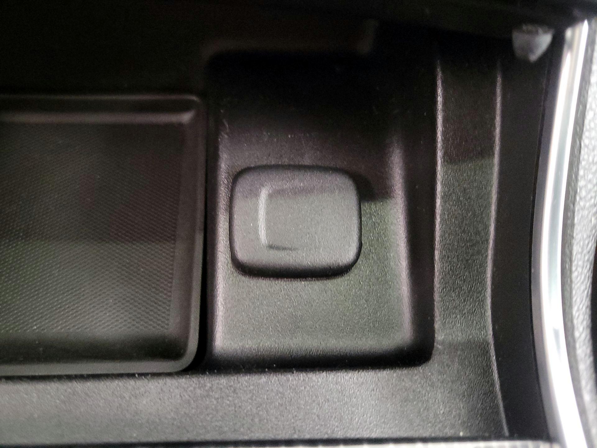 Thumbnail: 2017 Chevrolet Impala - 17