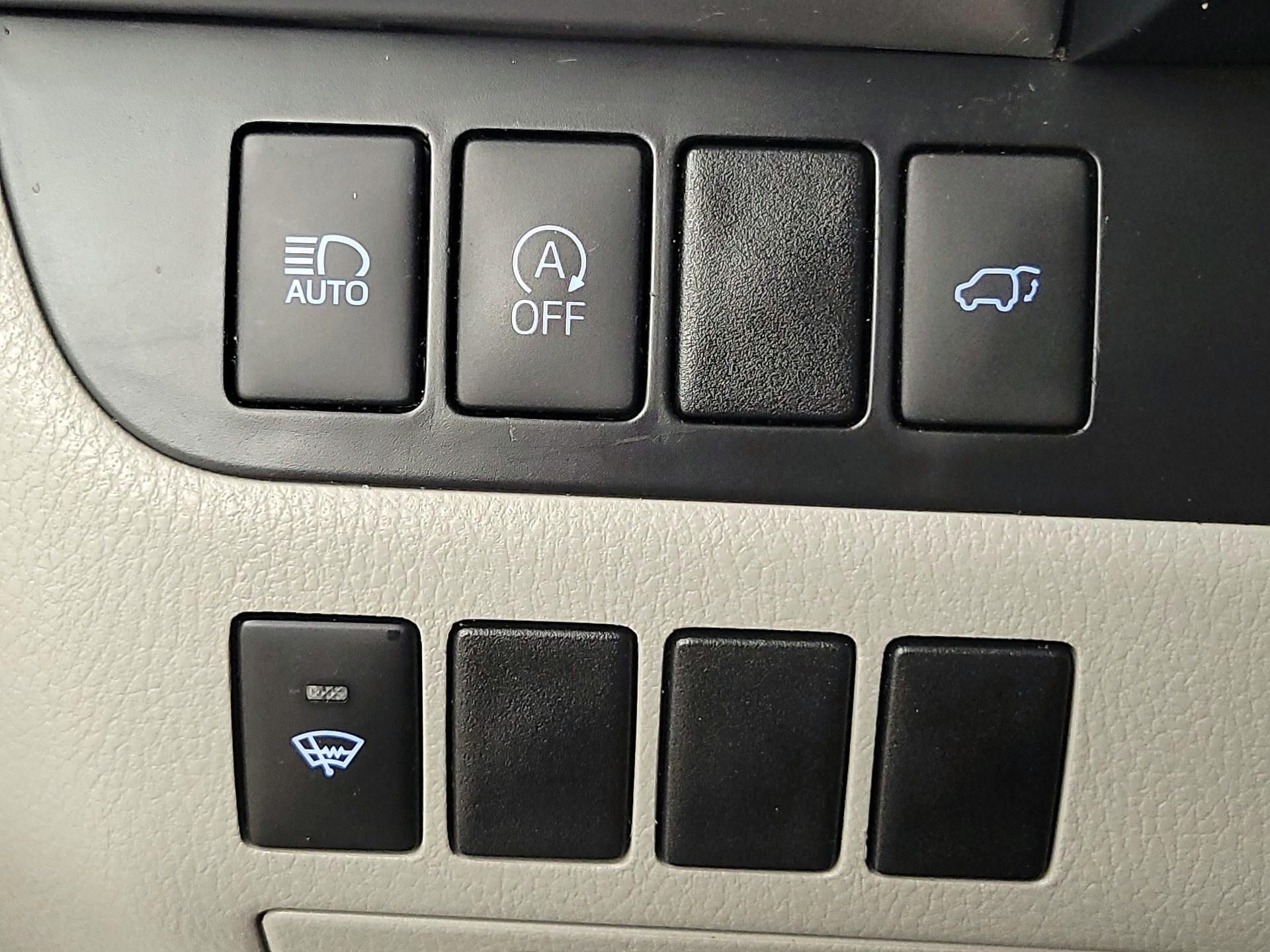 Thumbnail: 2019 Toyota Highlander - 13