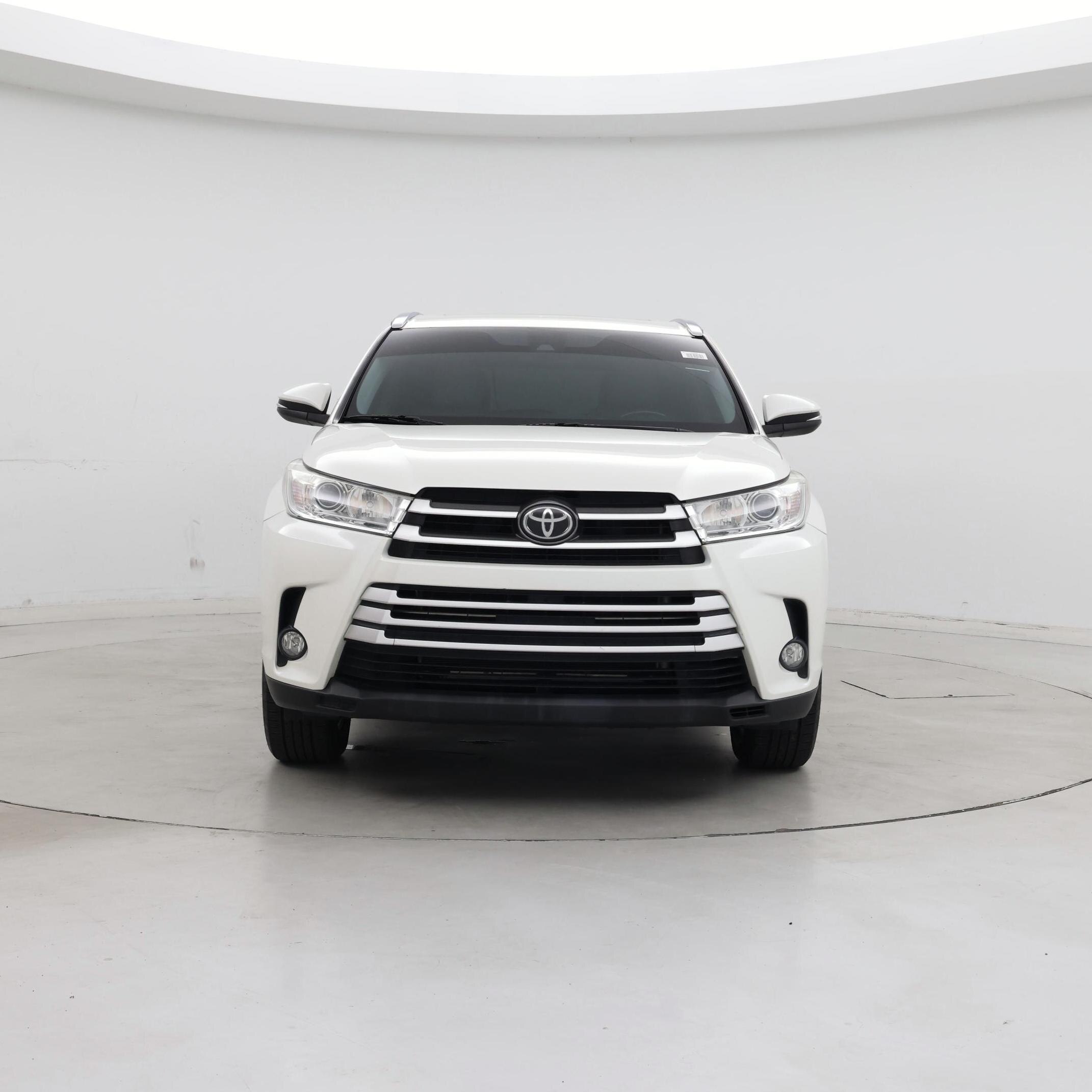 Thumbnail: 2019 Toyota Highlander - 5