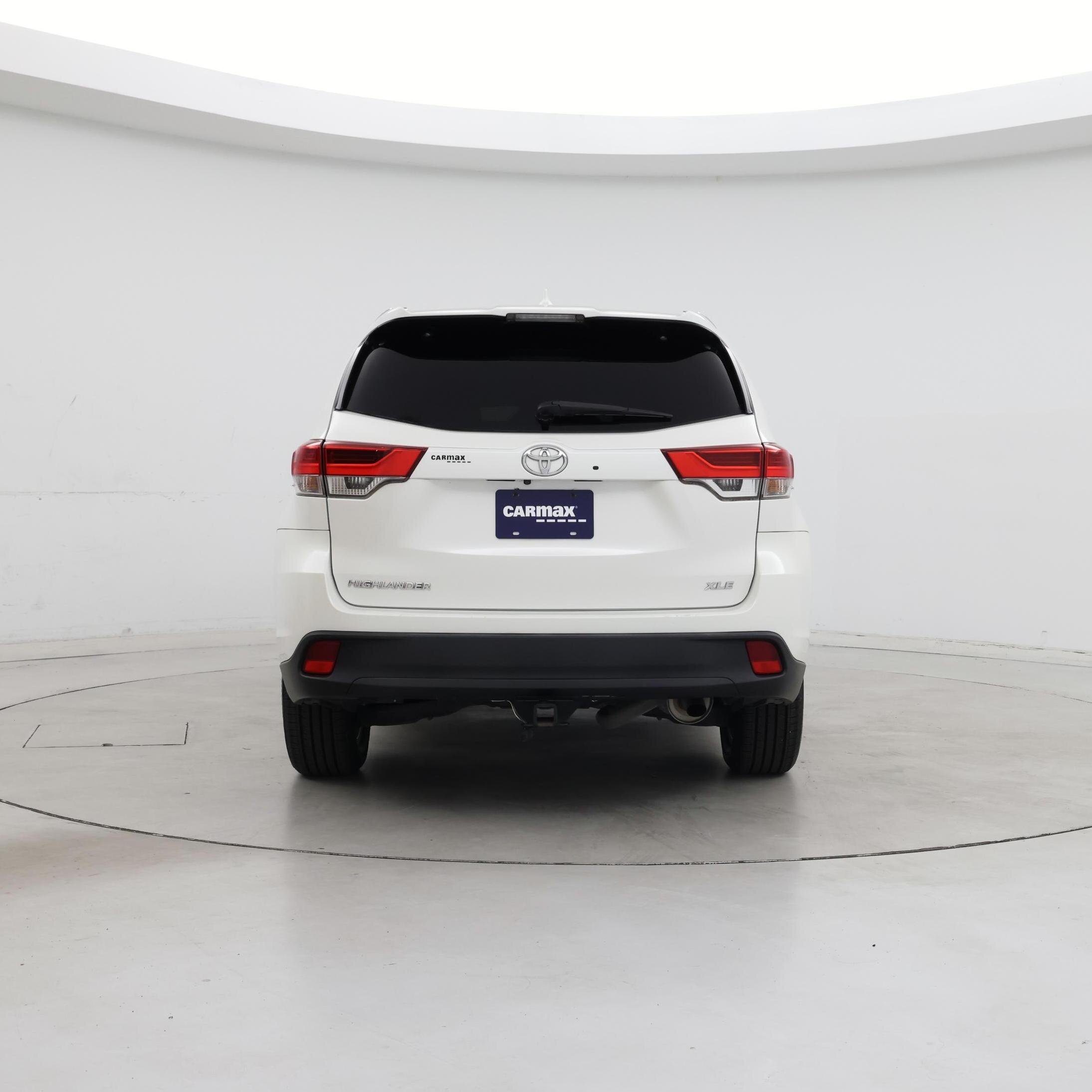 Thumbnail: 2019 Toyota Highlander - 6