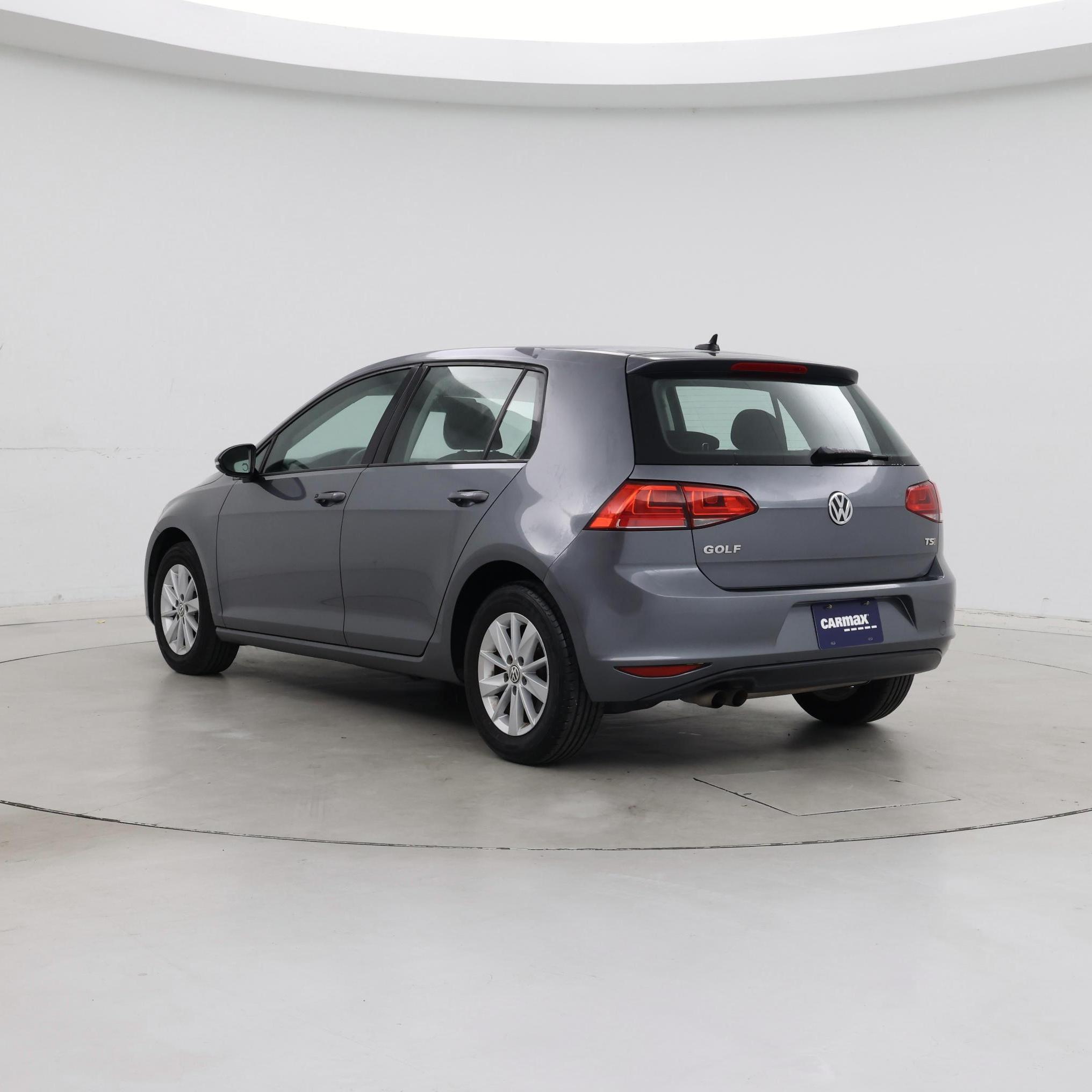 Thumbnail: 2017 Volkswagen Golf - 2