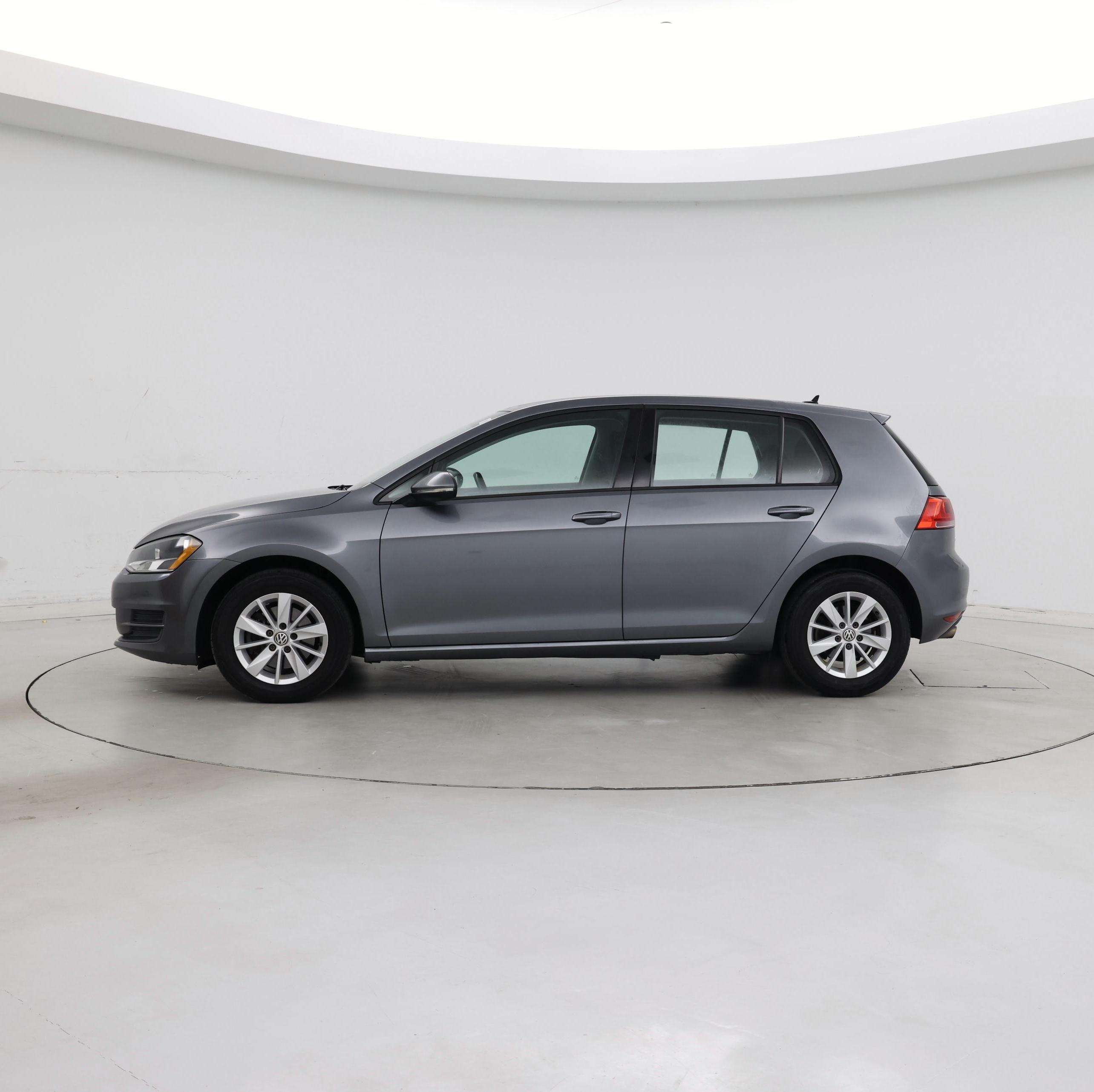 Thumbnail: 2017 Volkswagen Golf - 3