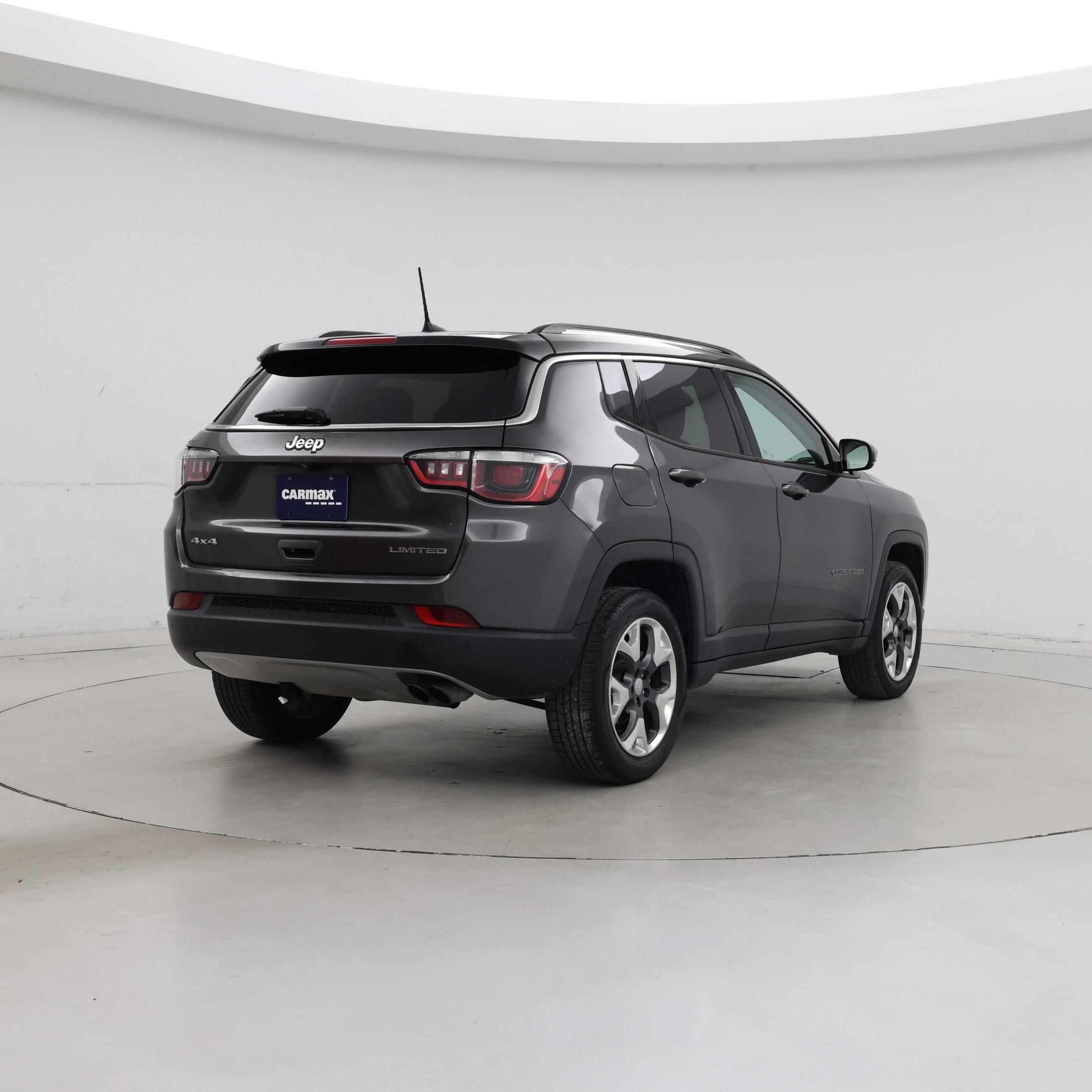 Thumbnail: 2018 Jeep Compass - 8