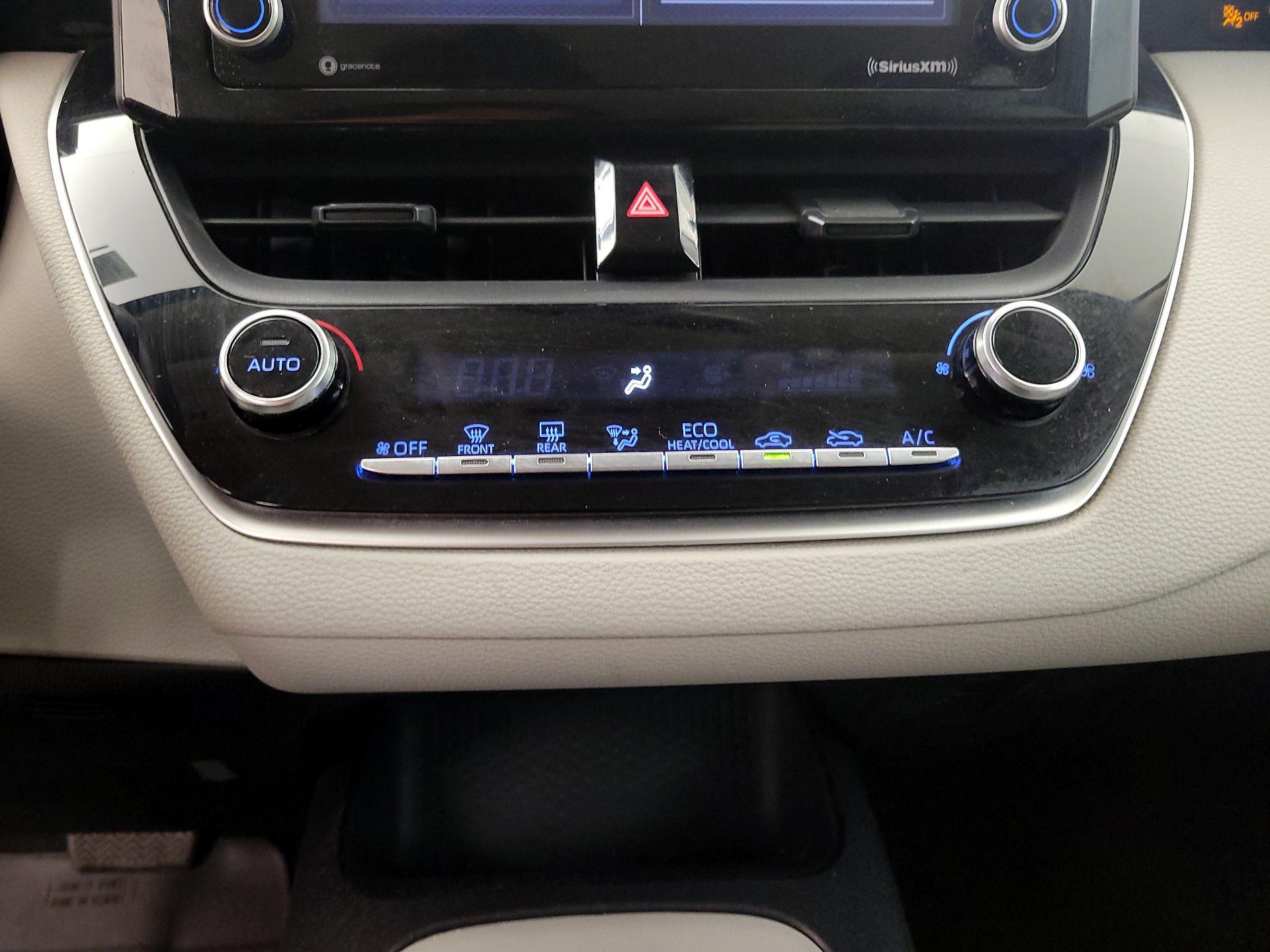 Thumbnail: 2022 Toyota Corolla - 16